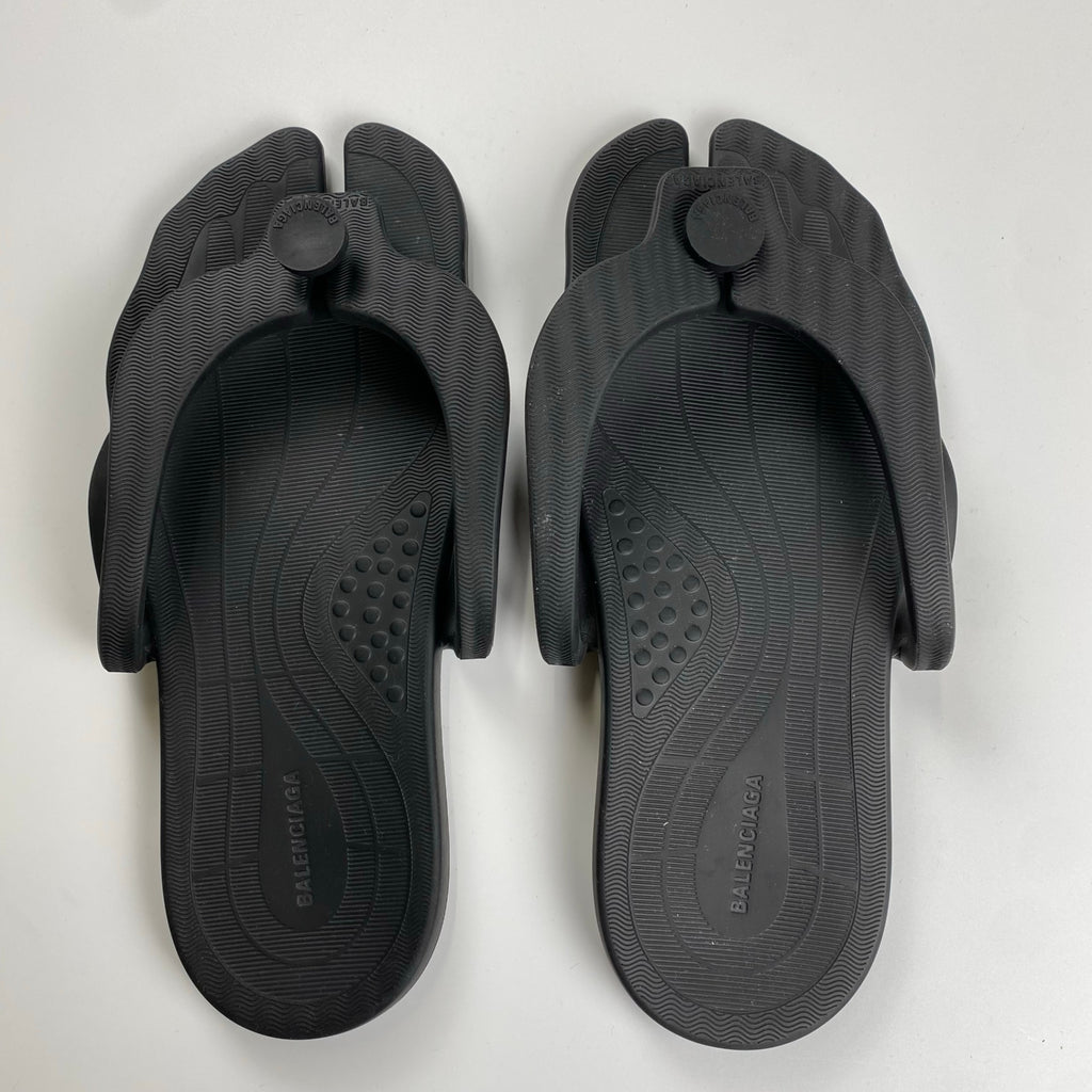【カニエ ウエスト着用】 BALENCIAGA バレンシアガ / 足袋 ラバー サンダル ブラック 希少モデル  SIZE：27.5cm