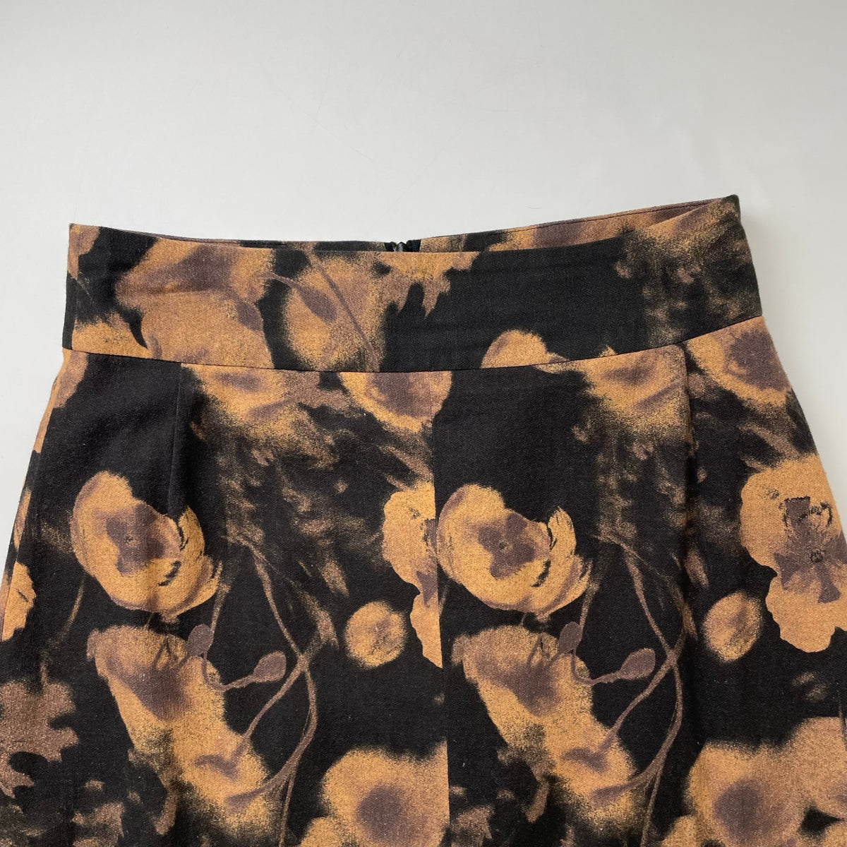 AKANE UTSUNOMIYA / フラワーパターンロングスカート 参考定価：49,000+tax SIZE:38