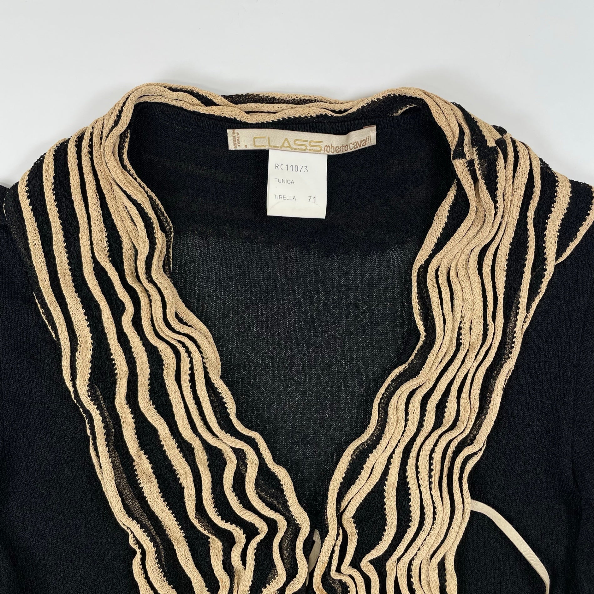 CLASS roberto cavalli / フリンジチュニックニット 参考定価：60,000程度 SIZE:42(M程度)