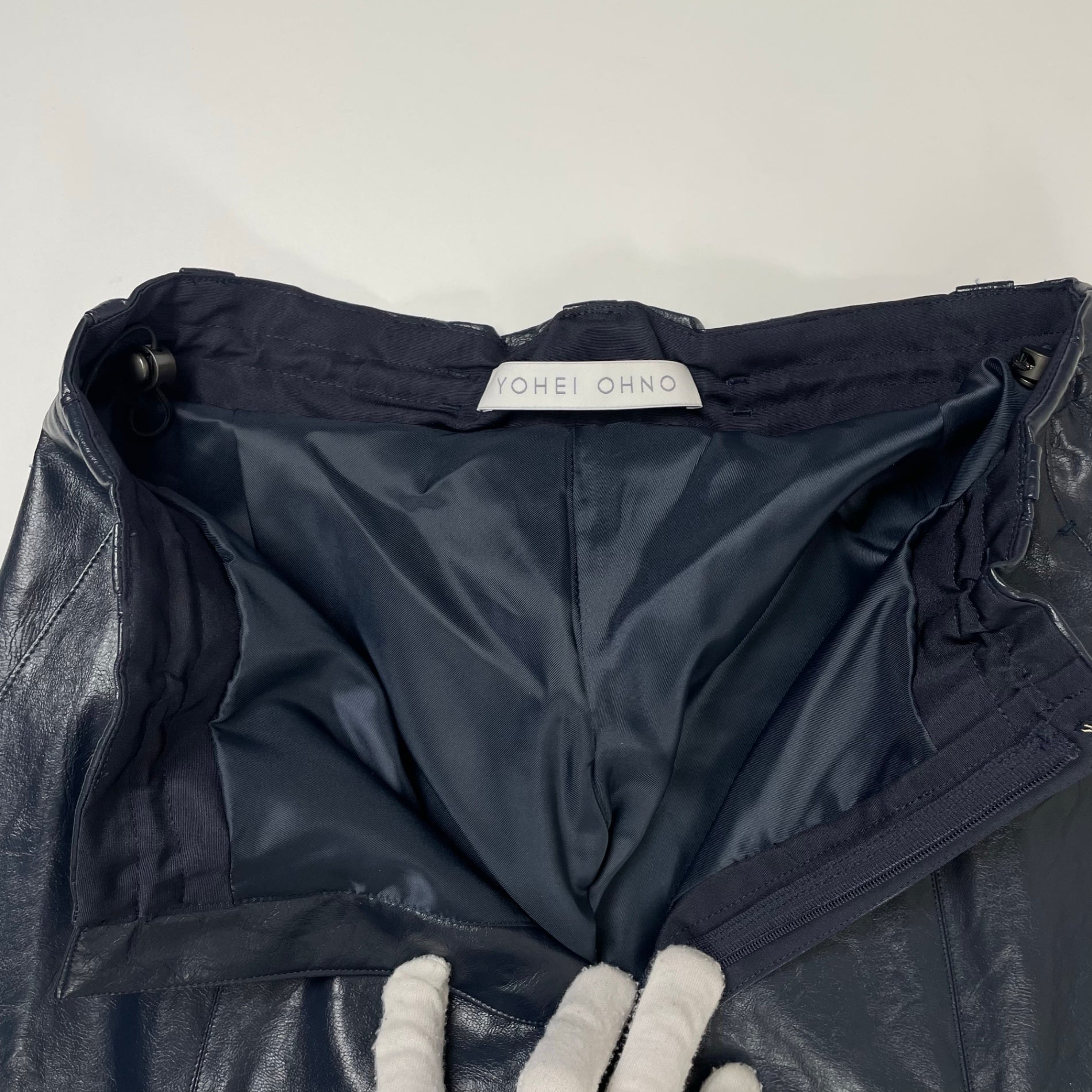 YOHEI OHNO ヨウヘイ オオノ / Faux Leather Biker Trousers 参考定価：58,000+tax SIZE:38