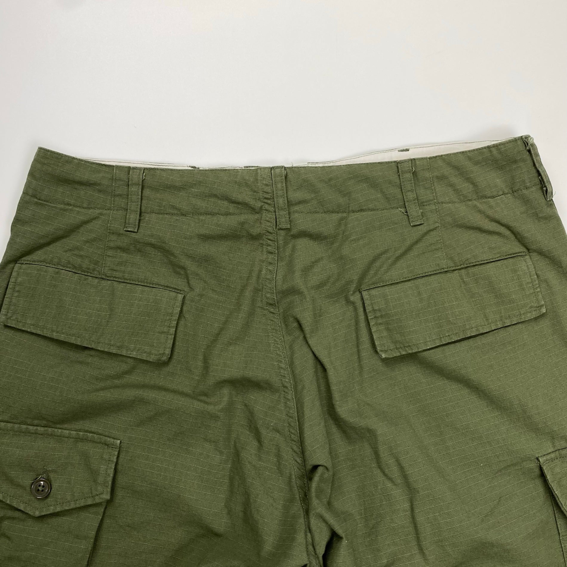 ENGINEERED GARMENTS × BEAMS PLUS / 別注 BDU 3/4 Shorts カーゴ パンツ SIZE:M 参考定価：43,000+tax