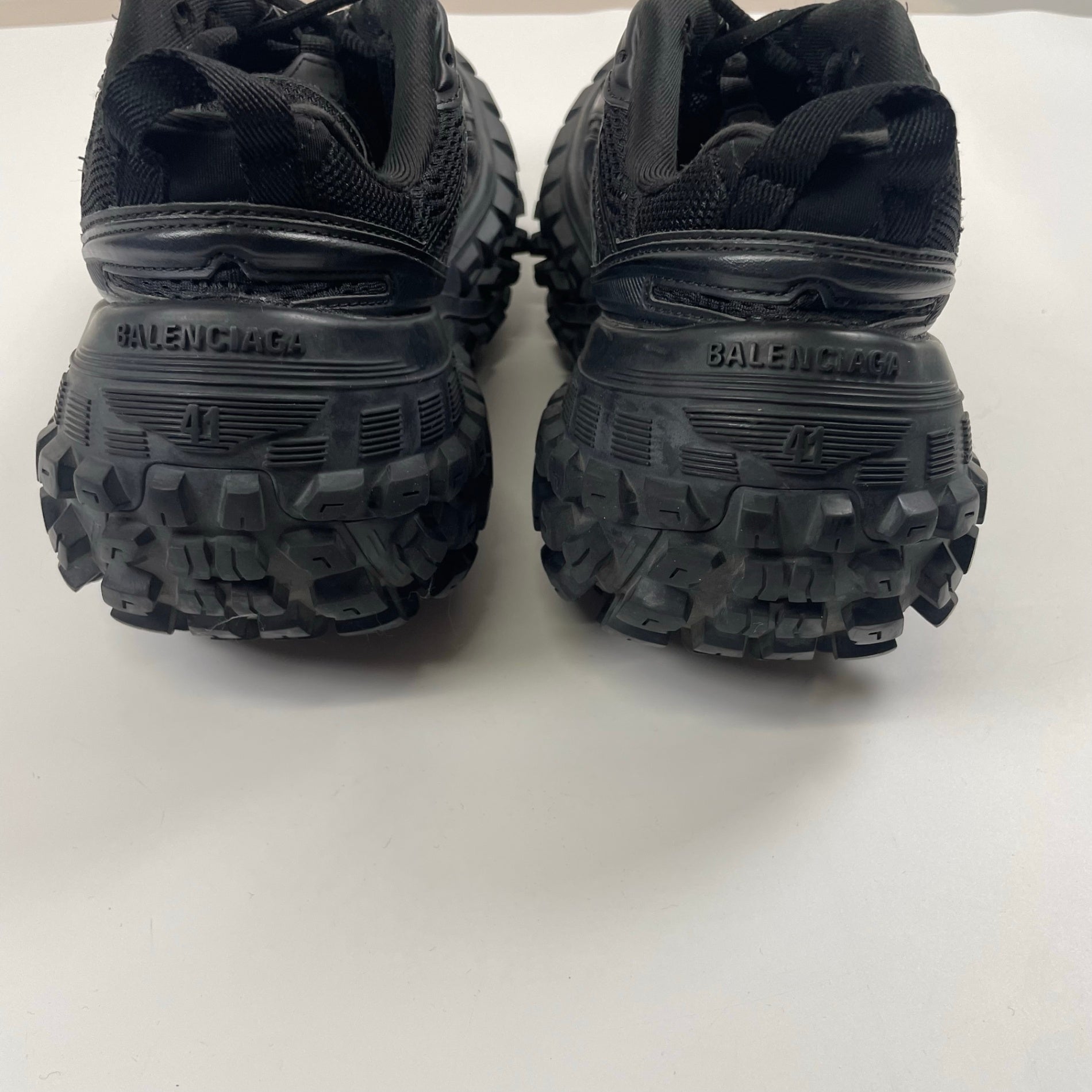 BALENCIAGA バレンシアガ / DEFENDER Bouncer 箱・袋・替え紐付 参考定価：158,000+tax SIZE:41