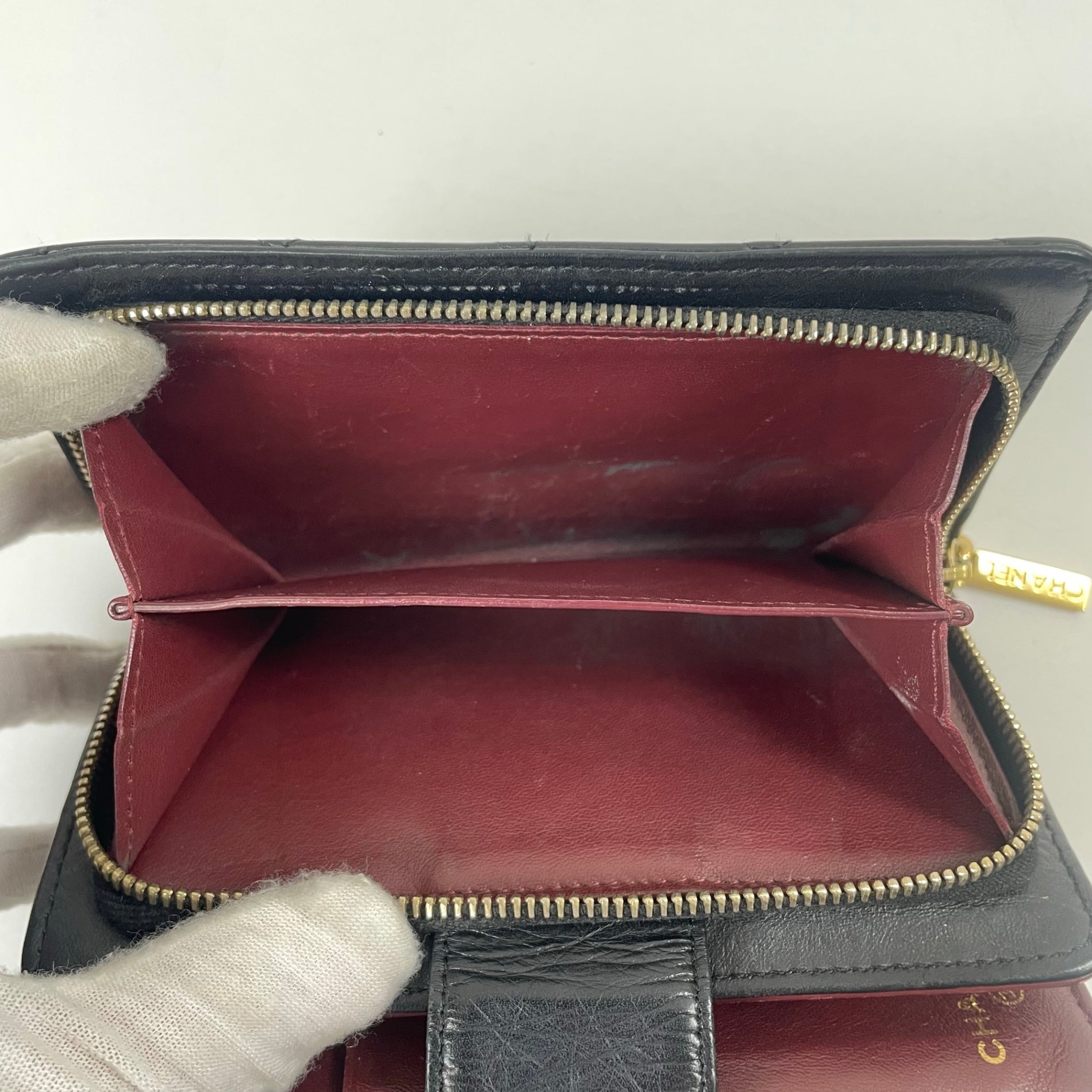 CHANEL / 2.55ライン マトラッセ キルティングウォレット ブラック