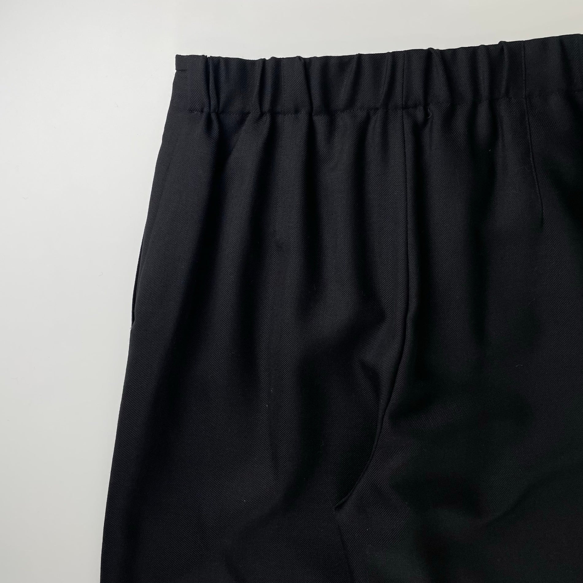 Ballsey ボールジー / ライトカルゼ ストレートパンツ ブラック 未使用品 参考定価：17,000+tax SIZE:34