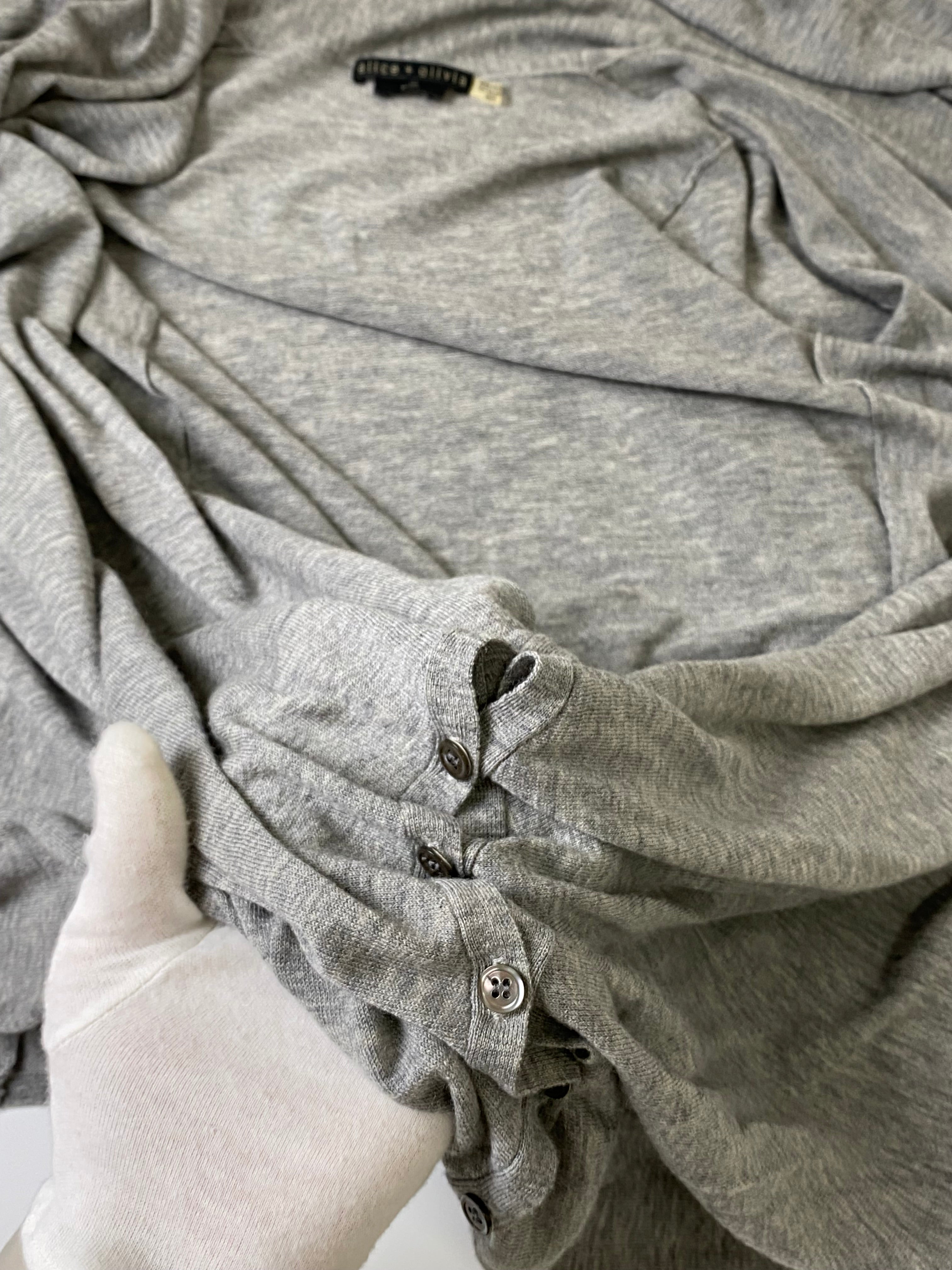 alice+olivia 変形ニット ケリー・ラザフォード着用