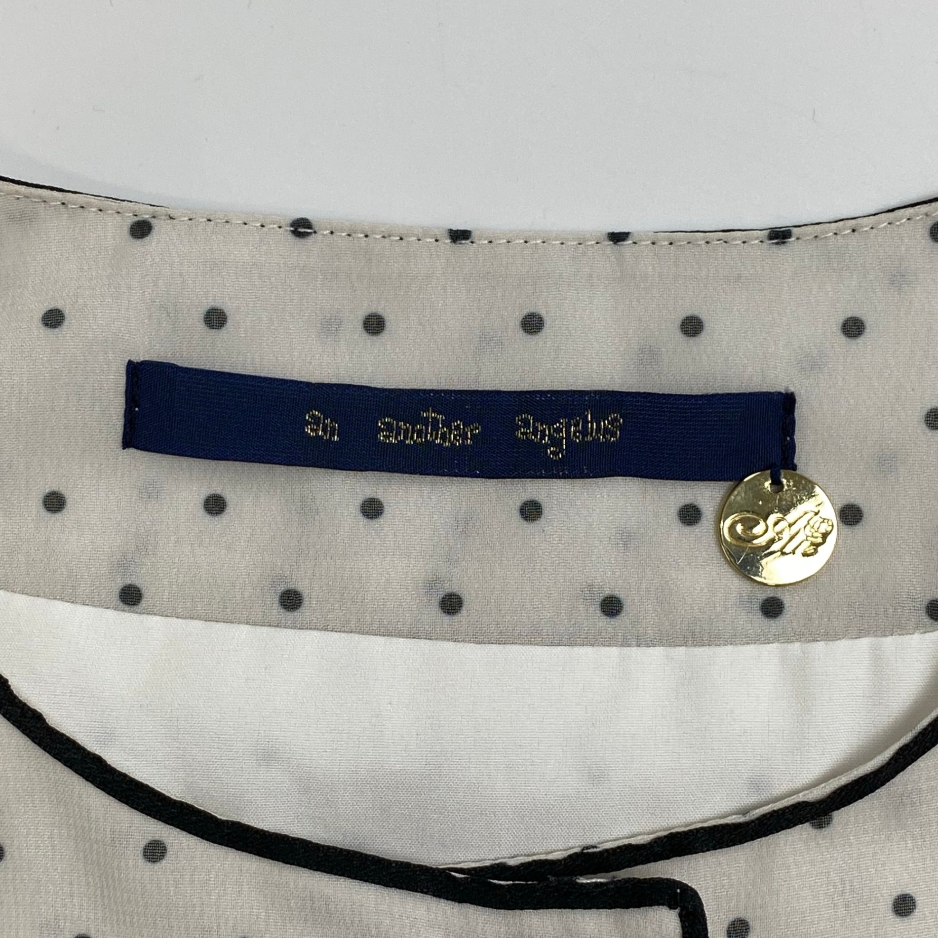 an another angelus アン アナザー アンジェラス / 配色ラインシアードットワンピース 参考定価：16,000+tax