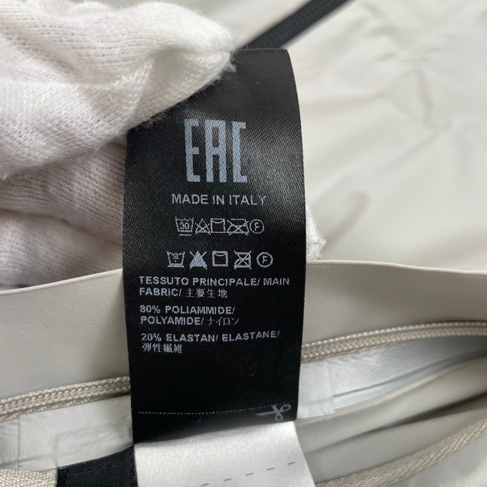 MONOBI モノビ / Journey Windbreaker 参考定価：70,000程度 SIZE:M