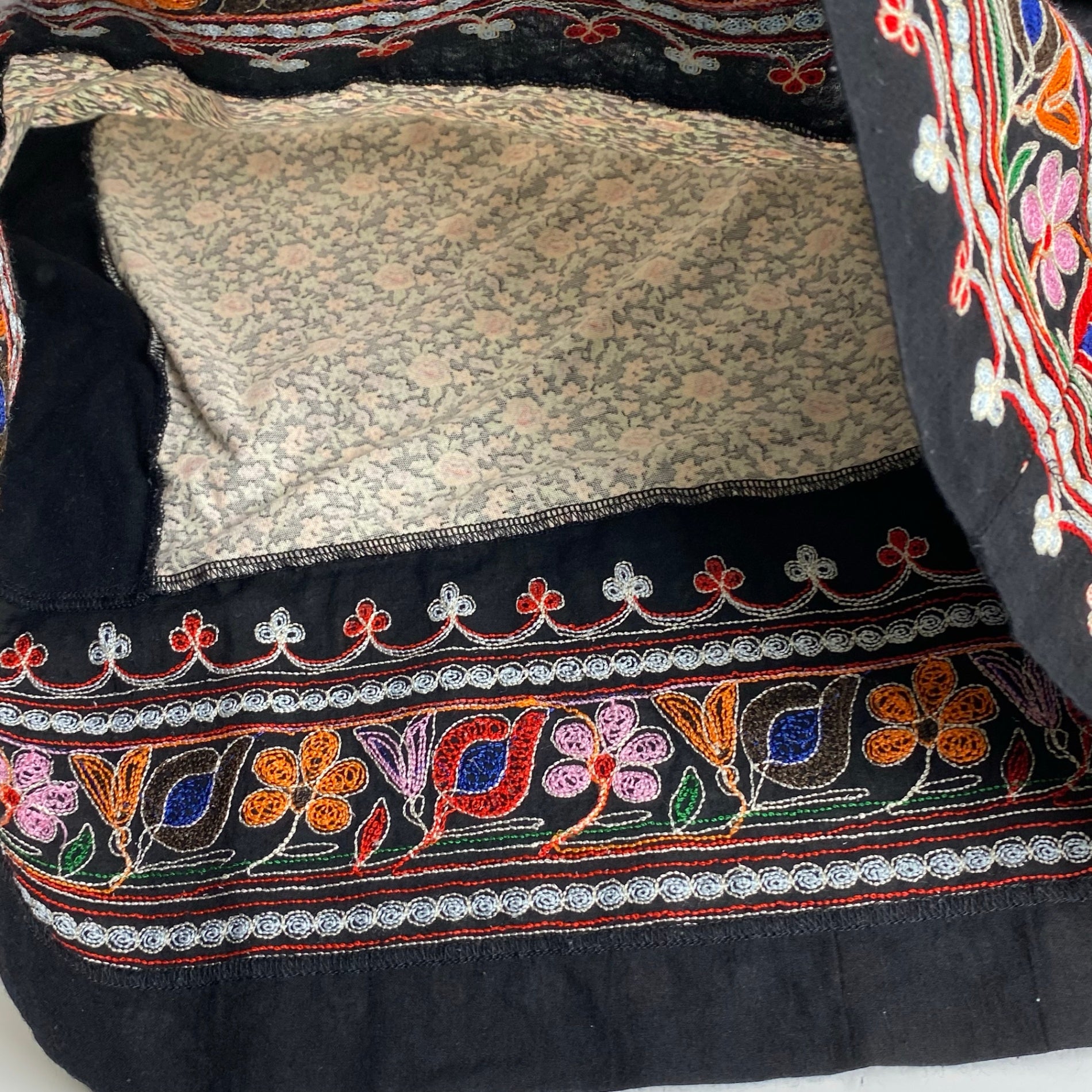 tricot COMME des GARCONS トリコ コムデギャルソン / フラワープリント×刺繍カットソー ブラウス AD2007 SIZE:S-M程度