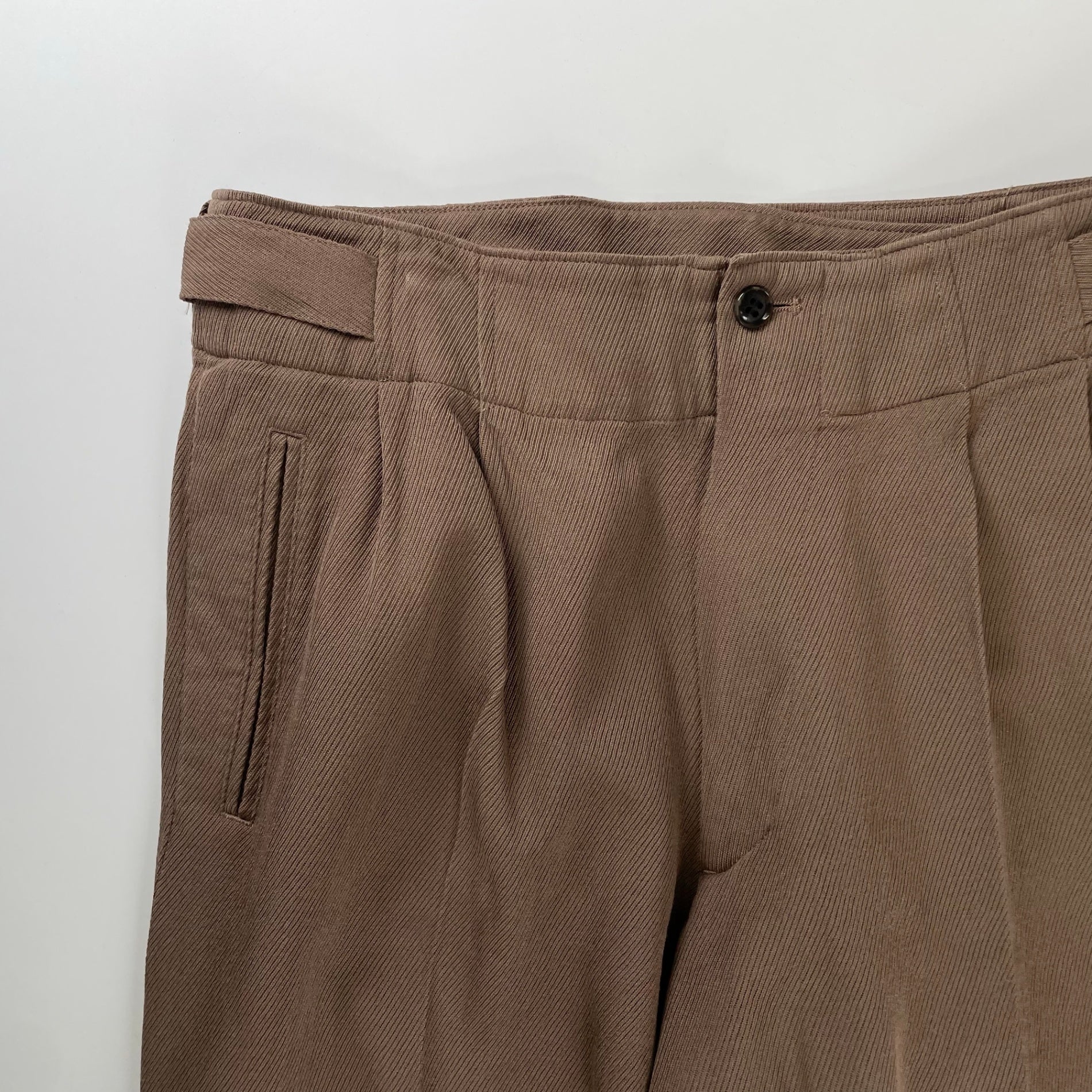 YOKE ヨーク / 2TUCK WIDE GURKHA TROUSERS ブラウン 参考定価：30,000+tax  SIZE:3