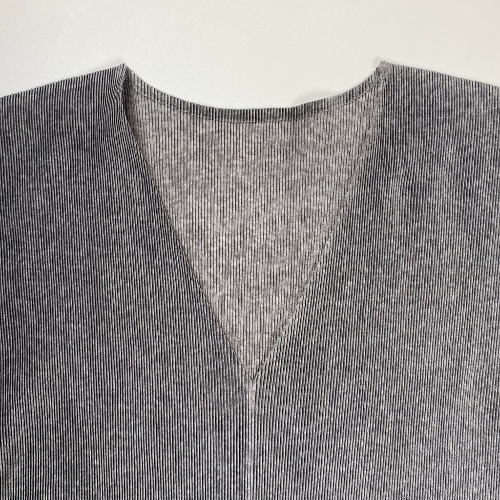 PLEATS PLEASE ISSEY MIYAKE プリーツプリーズ イッセイミヤケ / プリーツVネックカットソー PP02-FK117 SIZE:3(L程度)