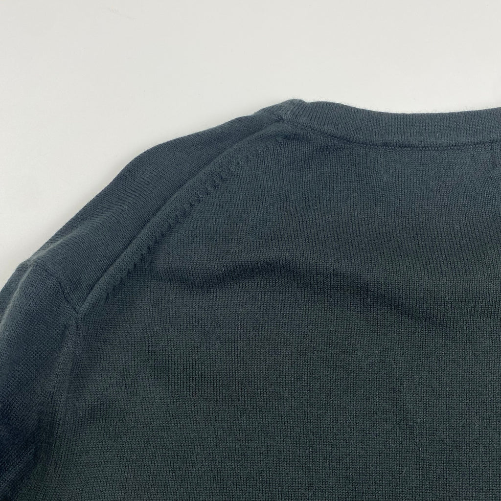 FRED PERRY フレッドペリー / ワンポイント 刺繍ロゴ ニット SIZE：M