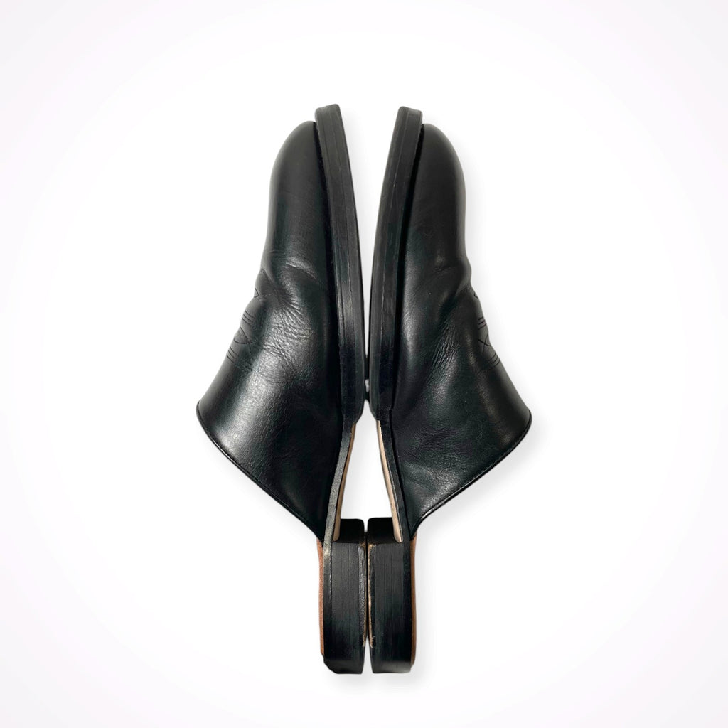 Hender Scheme / cheak 刺繍レザーサンダル 参考定価：40,000+tax SIZE:7