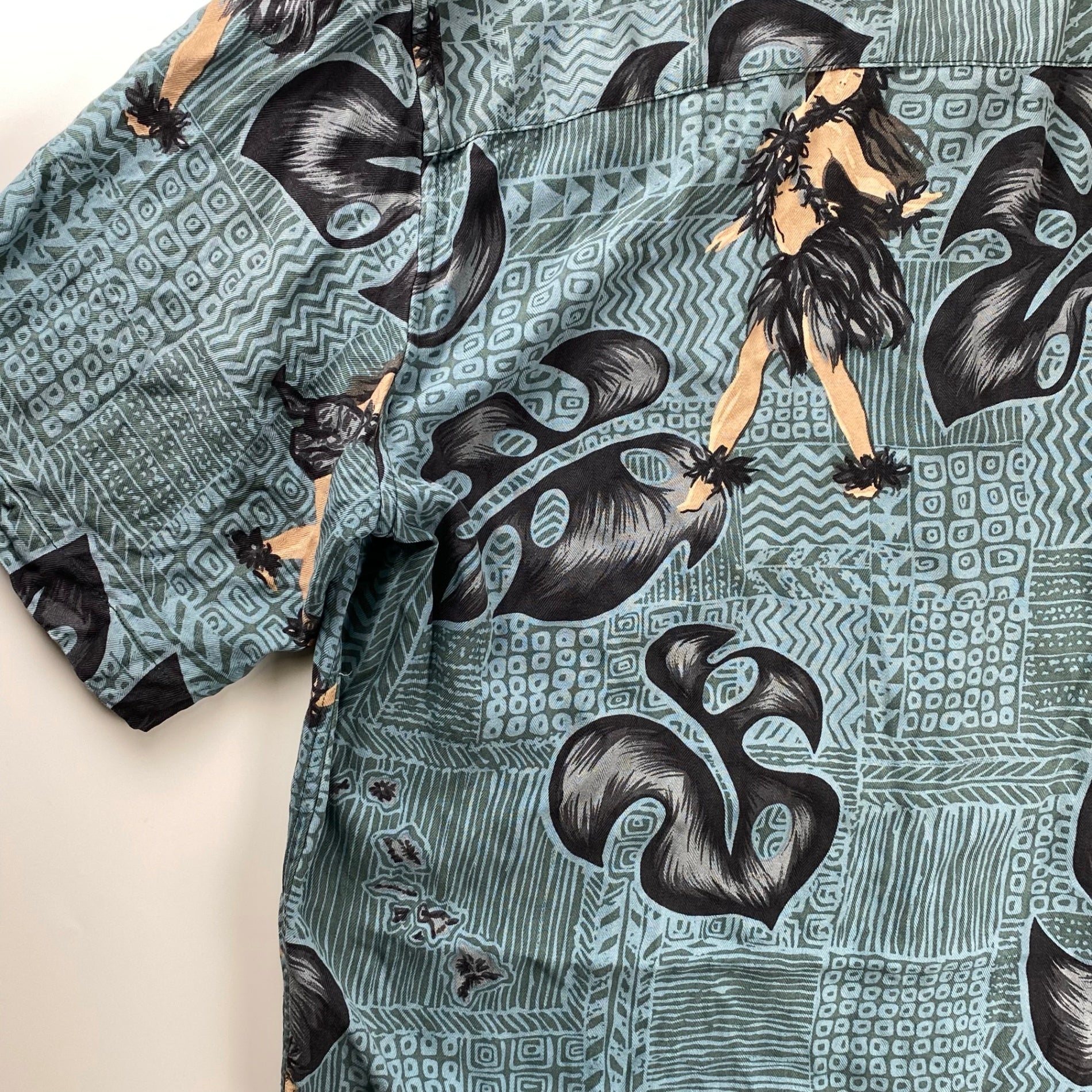 Hilo Hattie / シルク100％ アロハシャツ フラガール モンステラ SIZE：S（L程度）