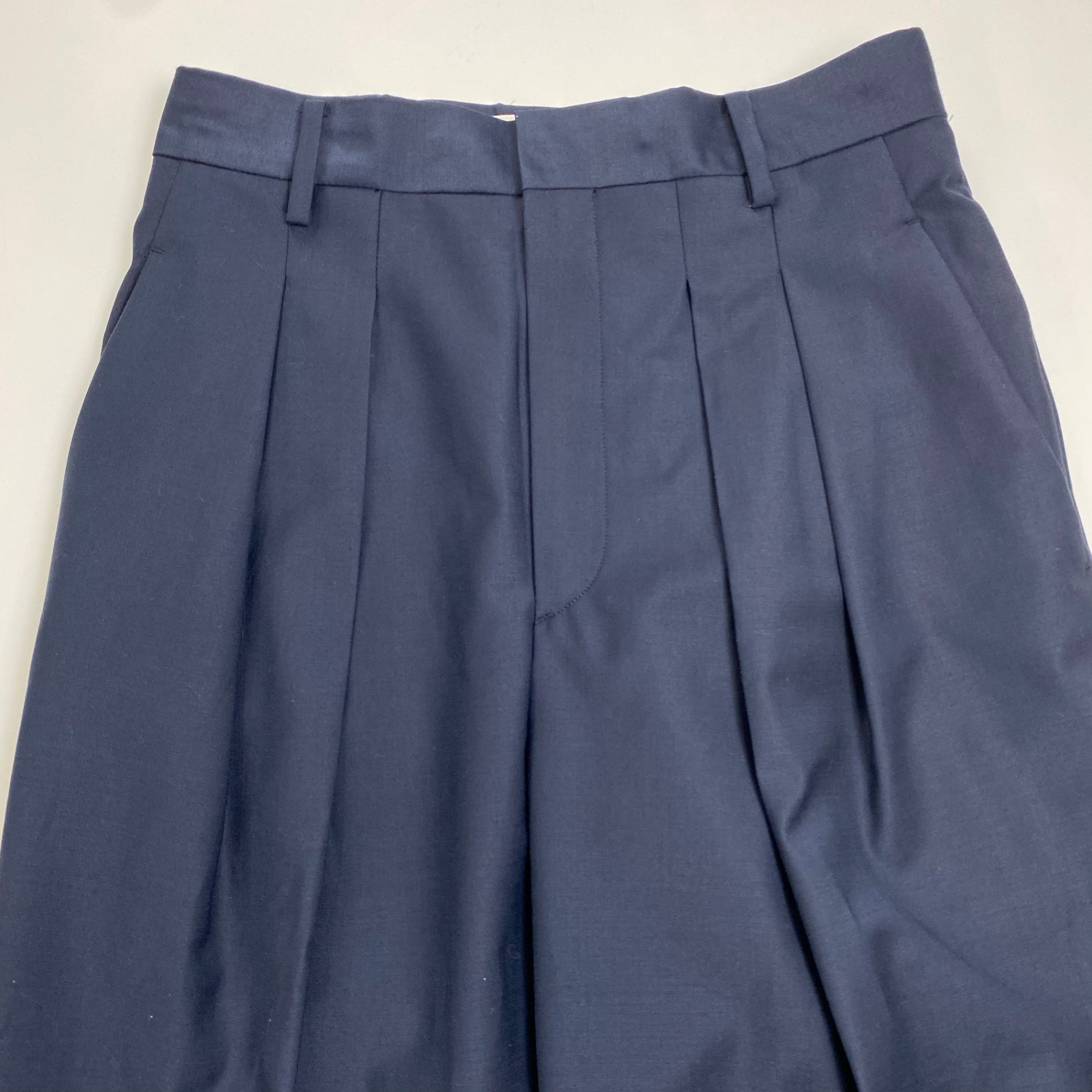 LOEFF ロエフ / 2タックパンツ ネイビー 参考定価：31,000+tax SIZE：0