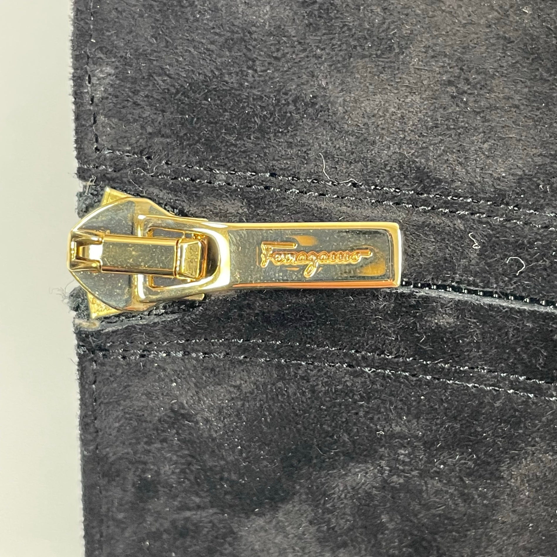 Salvatore Ferragamo サルバトーレ フェラガモ / Fiamma Zウェッジブーティ 参考定価：975＄ SIZE:6 1/2