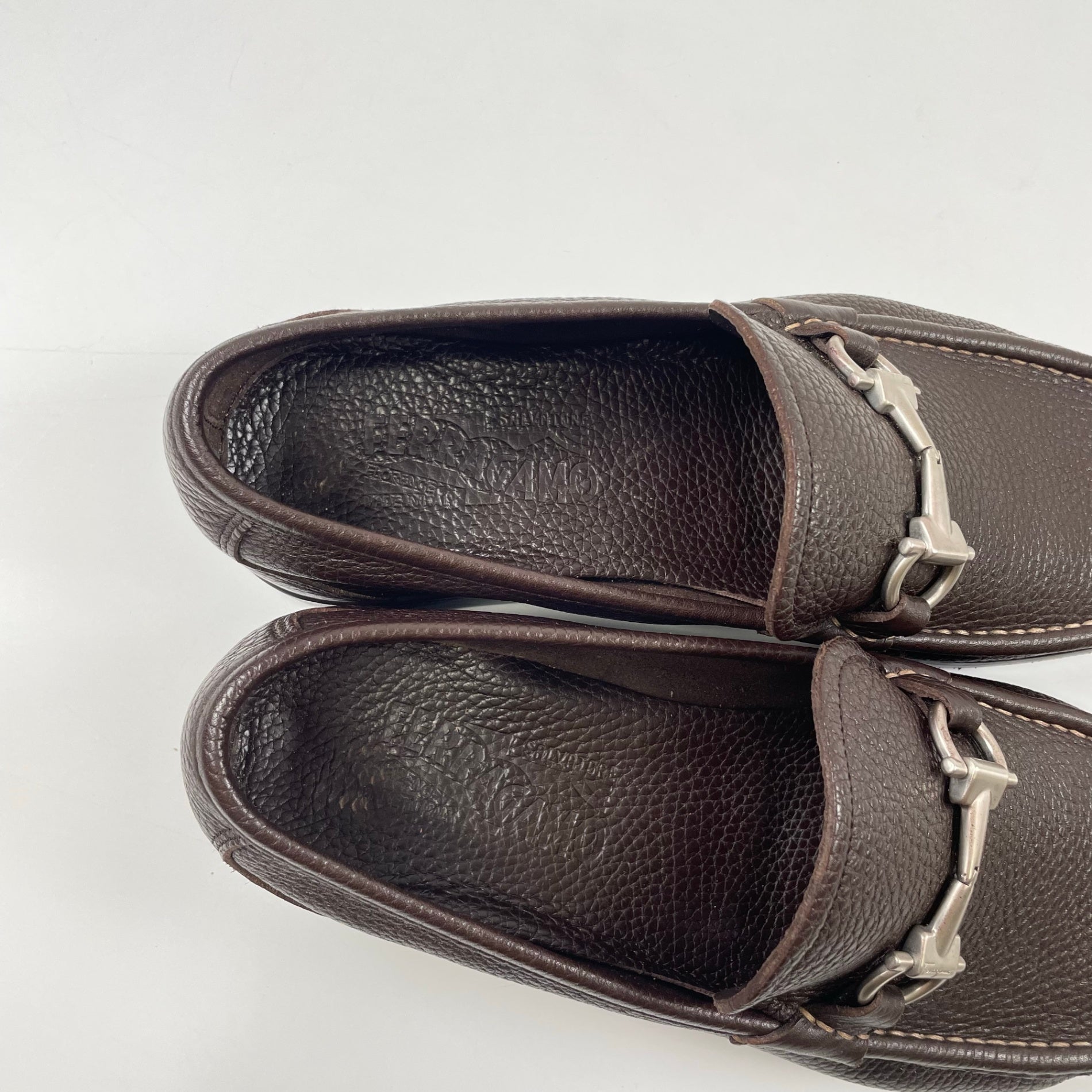 SALVATORE FERRAGAMO / ガンチーニローファー オールソール済  参考定価：70,000程度 SIZE:8 1/2
