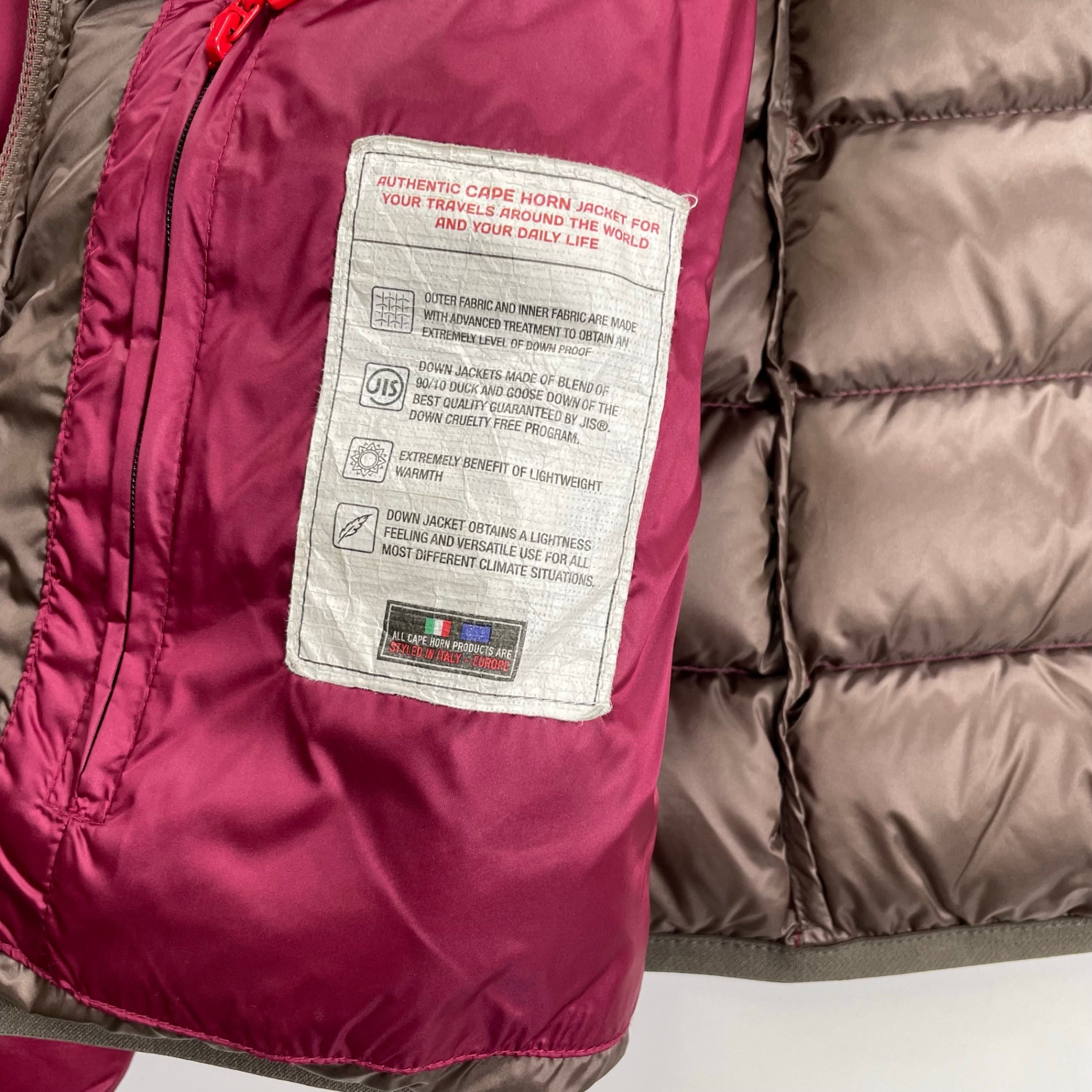 CAPE HORN ケープホーン / TIERRA SRL ダウンジャケット レッド 参考定価：70,000+tax SIZE:42