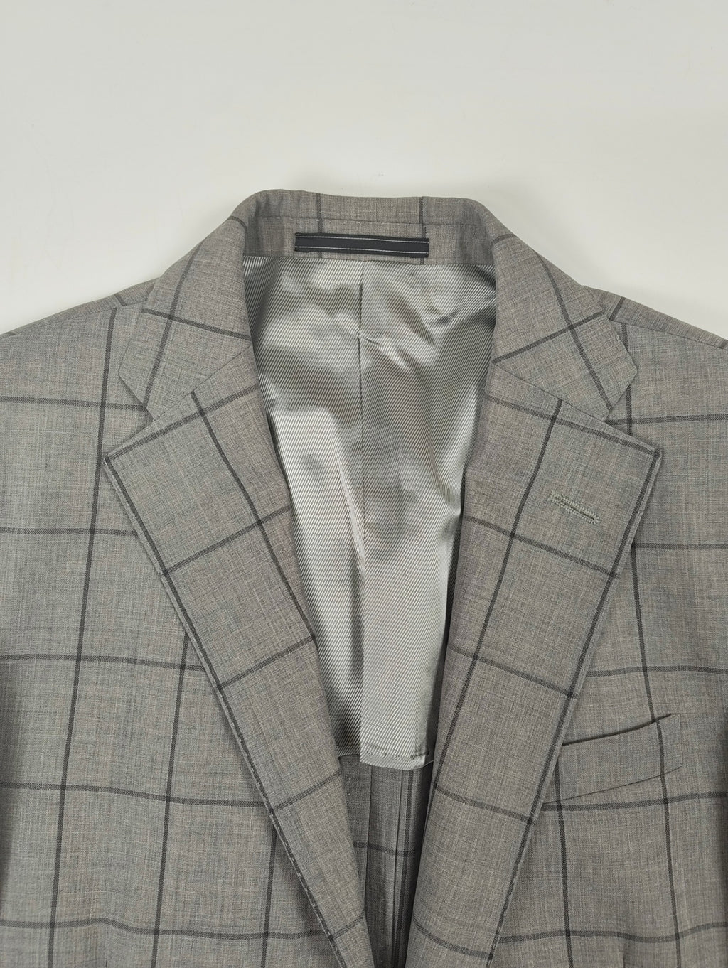 CC COLLECTION CORNELIANI / バージンウール チェック柄スーツ 参考定価：160,000程度 SIZE:46
