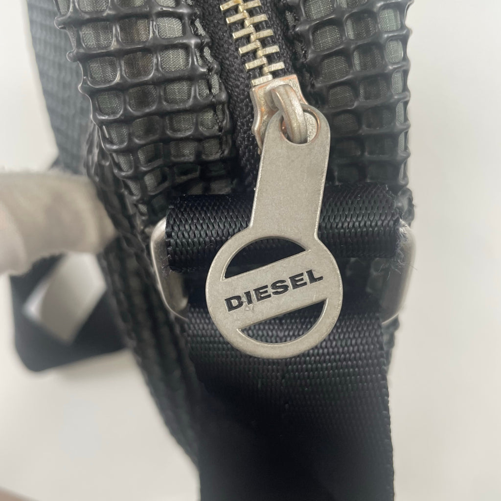 DIESEL / 本革 レザーショルダーバッグ ブラック