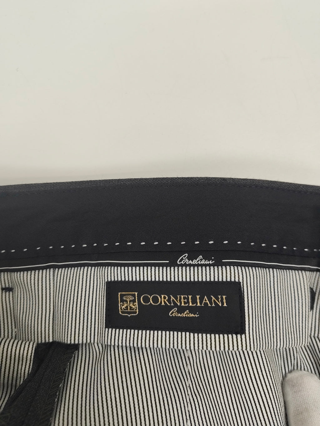 CORNELIANI / バージンウールMIXスラックス 参考定価：70,000程度 SIZE：46