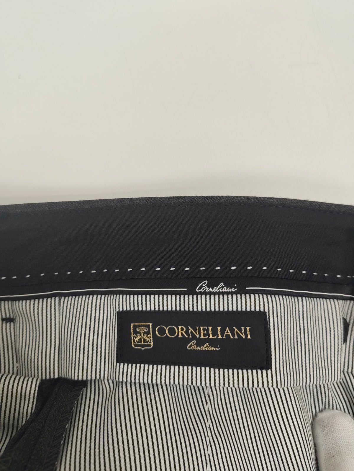 CORNELIANI / バージンウールMIXスラックス 参考定価：70,000程度 SIZE：46