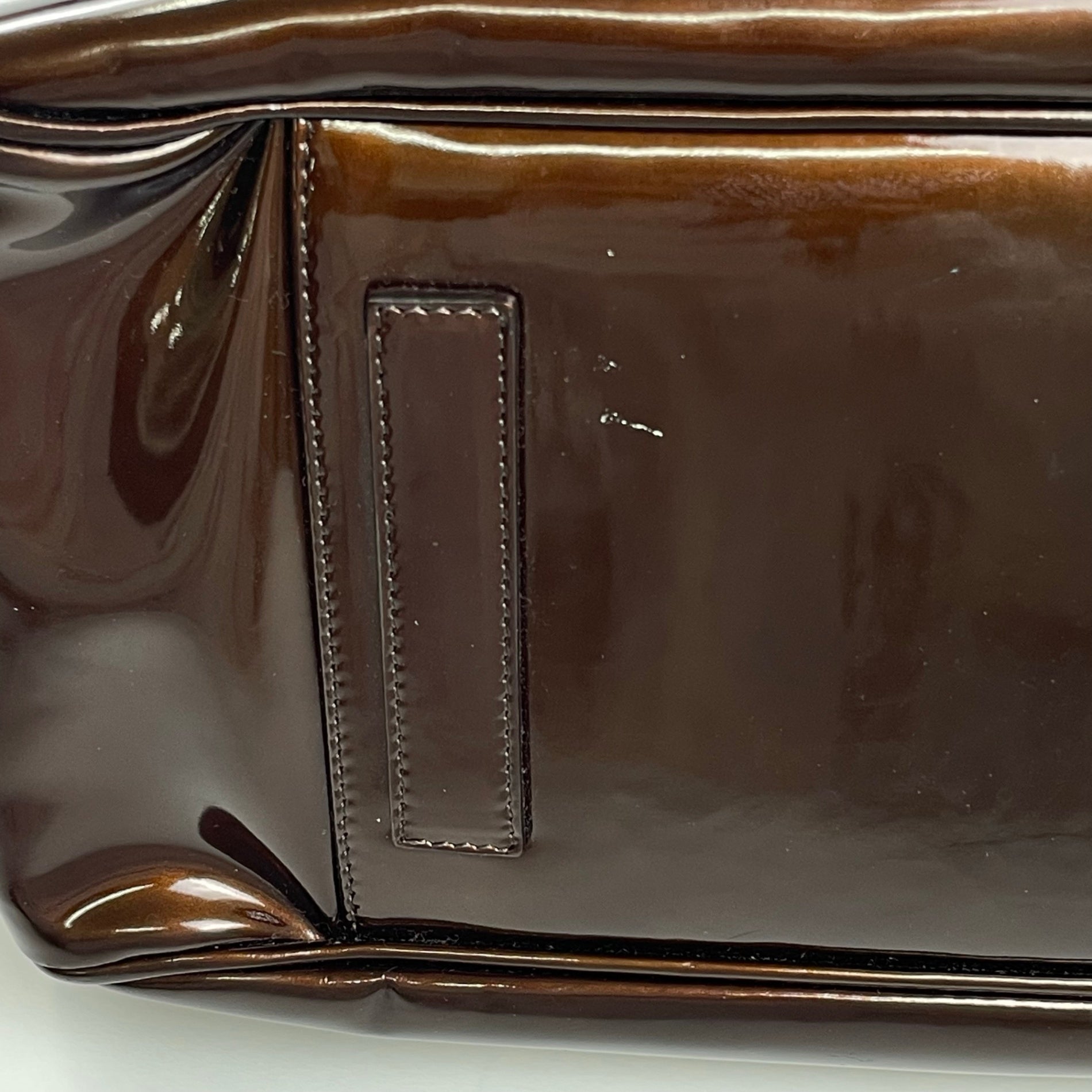 GIORGIO ARMANI ジョルジオ アルマーニ / パテントレザー ギャザードハンドバッグ がま口 YGW559 ブロンズ