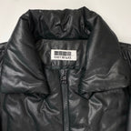 【ユニセックス】 132.5 ISSEY MIYAKE イッセイミヤケ / ダイアゴナル インサレーションジャケット ブラック IL23FA310 SIZE:3