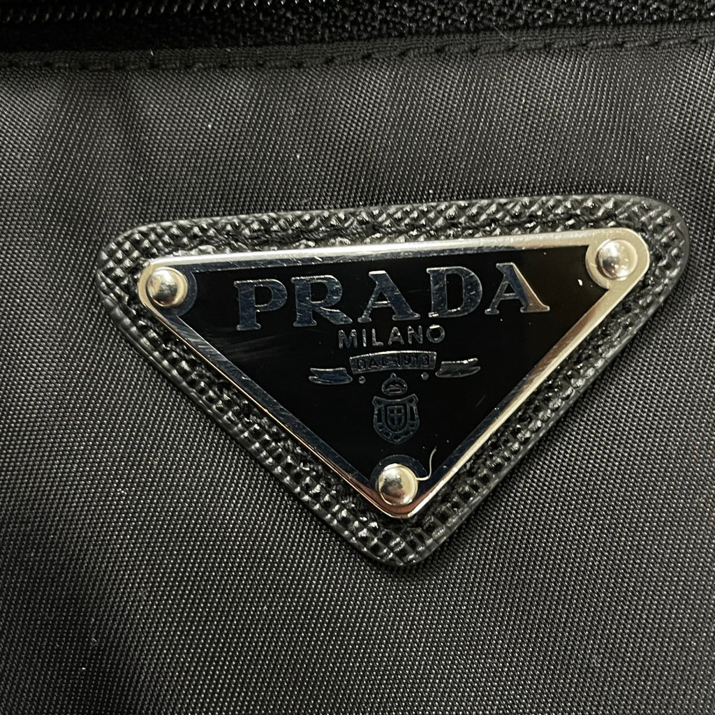 PRADA プラダ / RE- NYLON ダウンコート コヨーテファー ロップイヤー 参考定価：400,000程度 SIZE:M