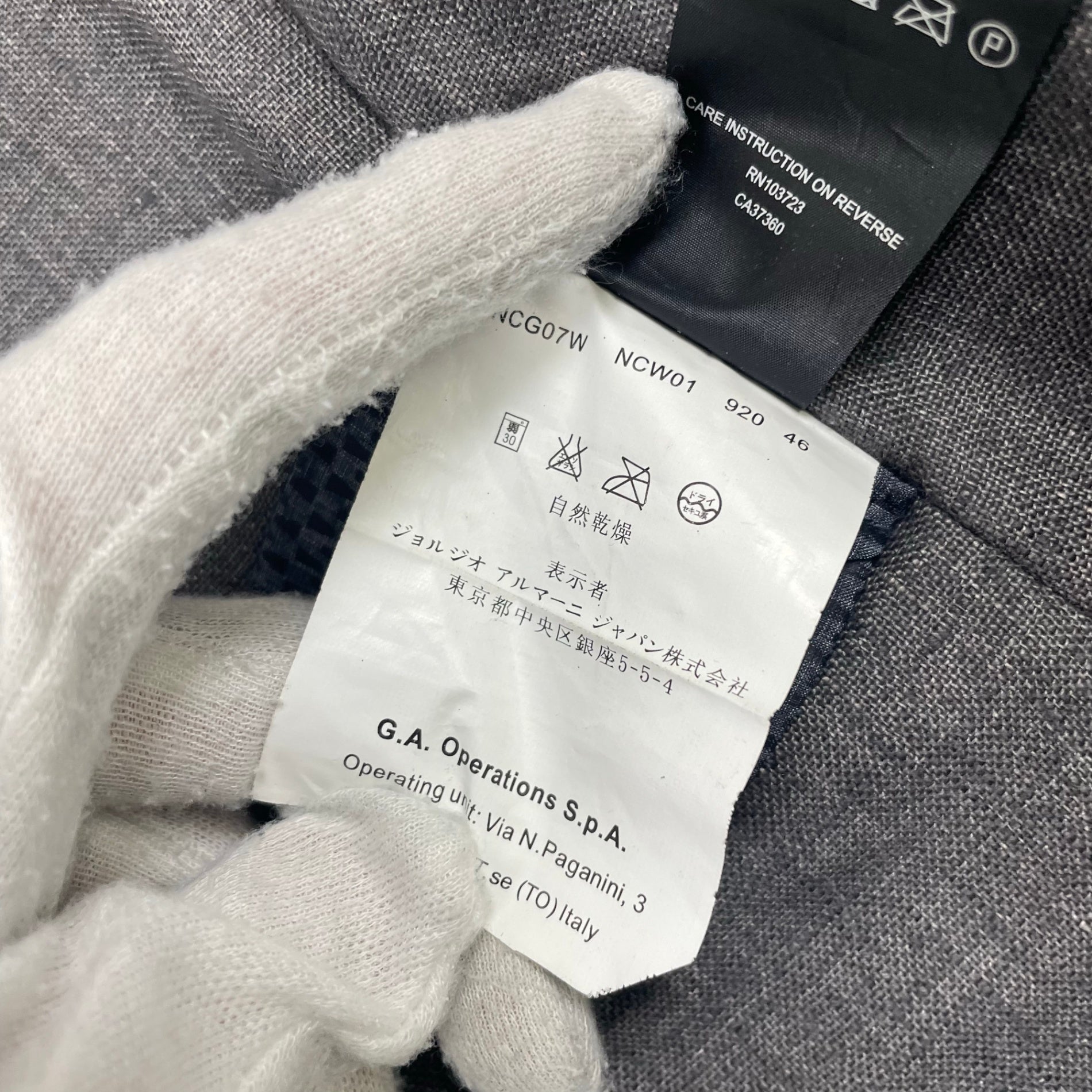 ARMANI collezioni / レイヤードデザインアンコンジャケット 参考定価：160,000程度 SIZE:46