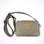 PRADA / レザーショルダーバッグ 極美品 VITELLO PHENIX 1BH096