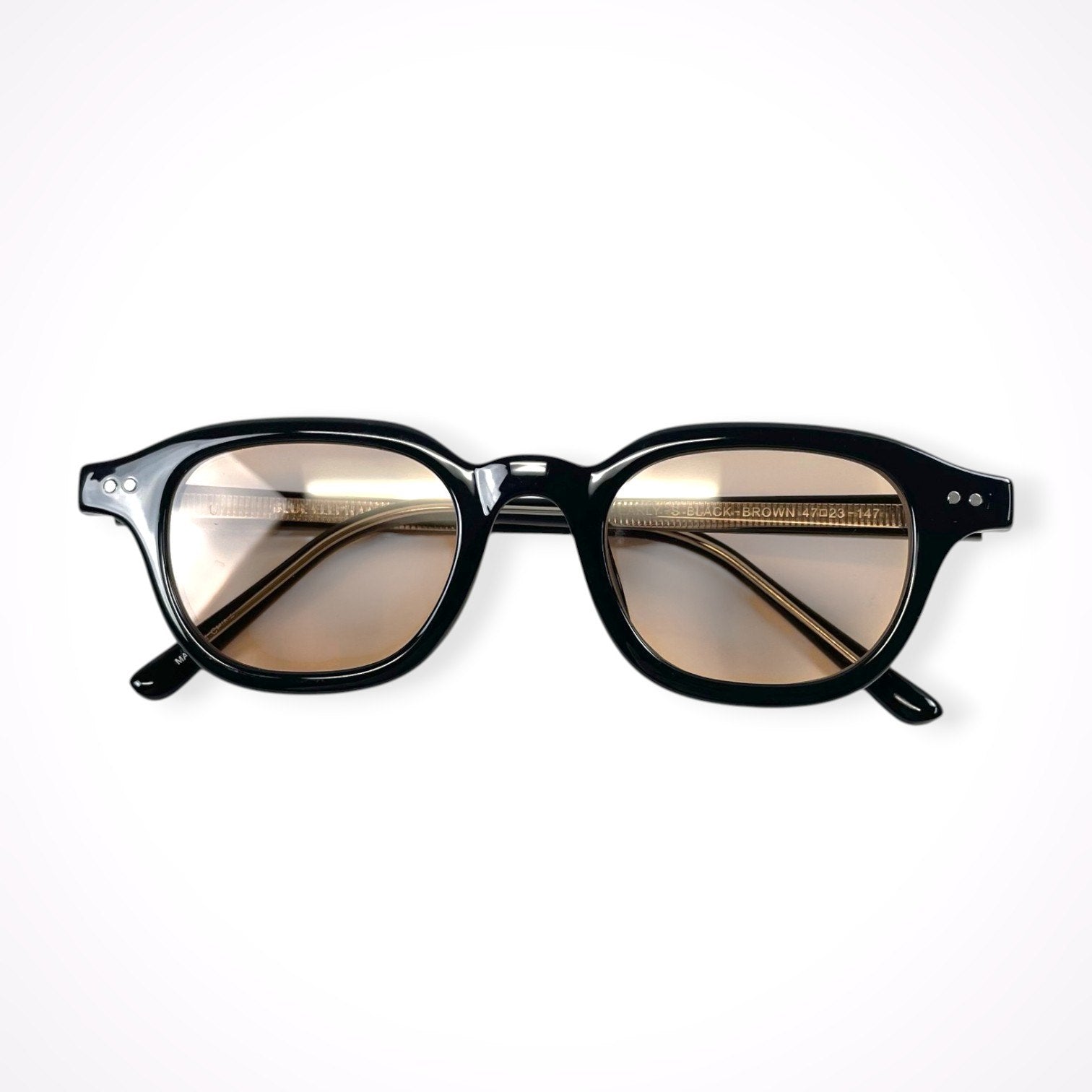 BLUE ELEPHANT ブルーエレファント / EARLY-s サングラス 参考定価：21,000 SIZE：47□23-147