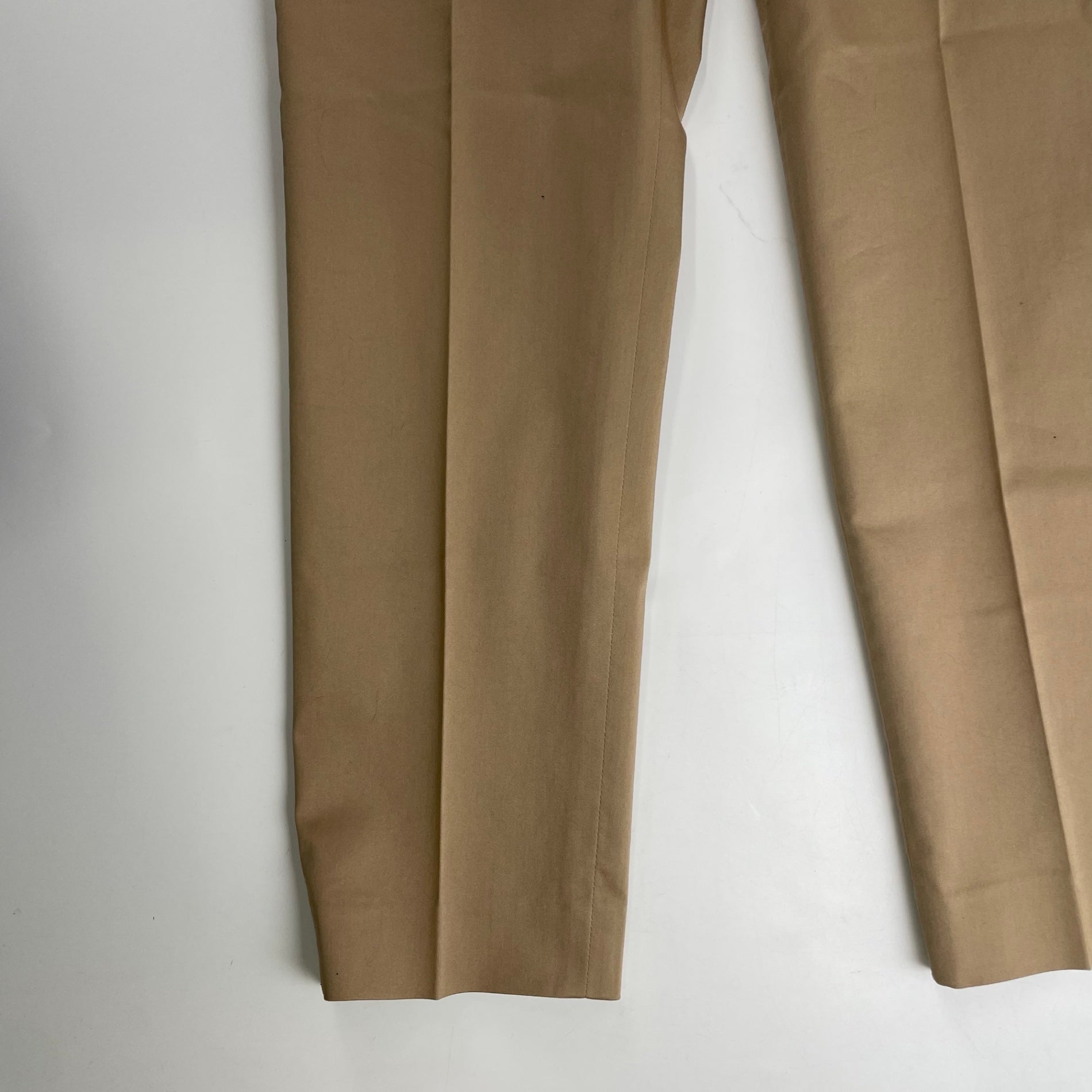 自由区 / 【UVカット・接触冷感・洗える】コットンサテンテーパードパンツ 参考定価：16,300+tax SIZE：36