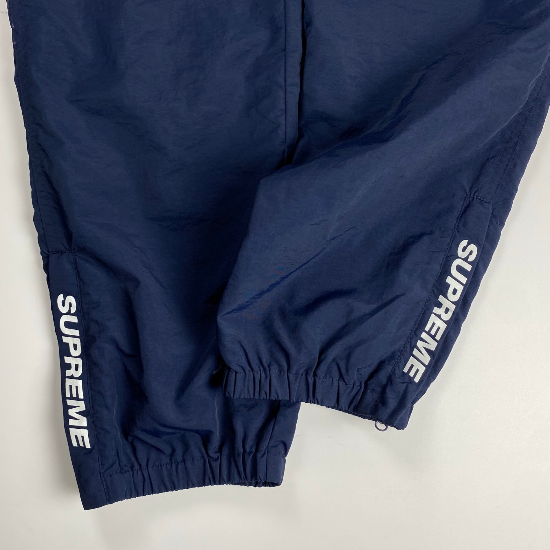 SUPREME シュプリーム / Warm Up Pant 20AW ウォームアップパンツ ネイビー 裾ロゴ SIZE:M