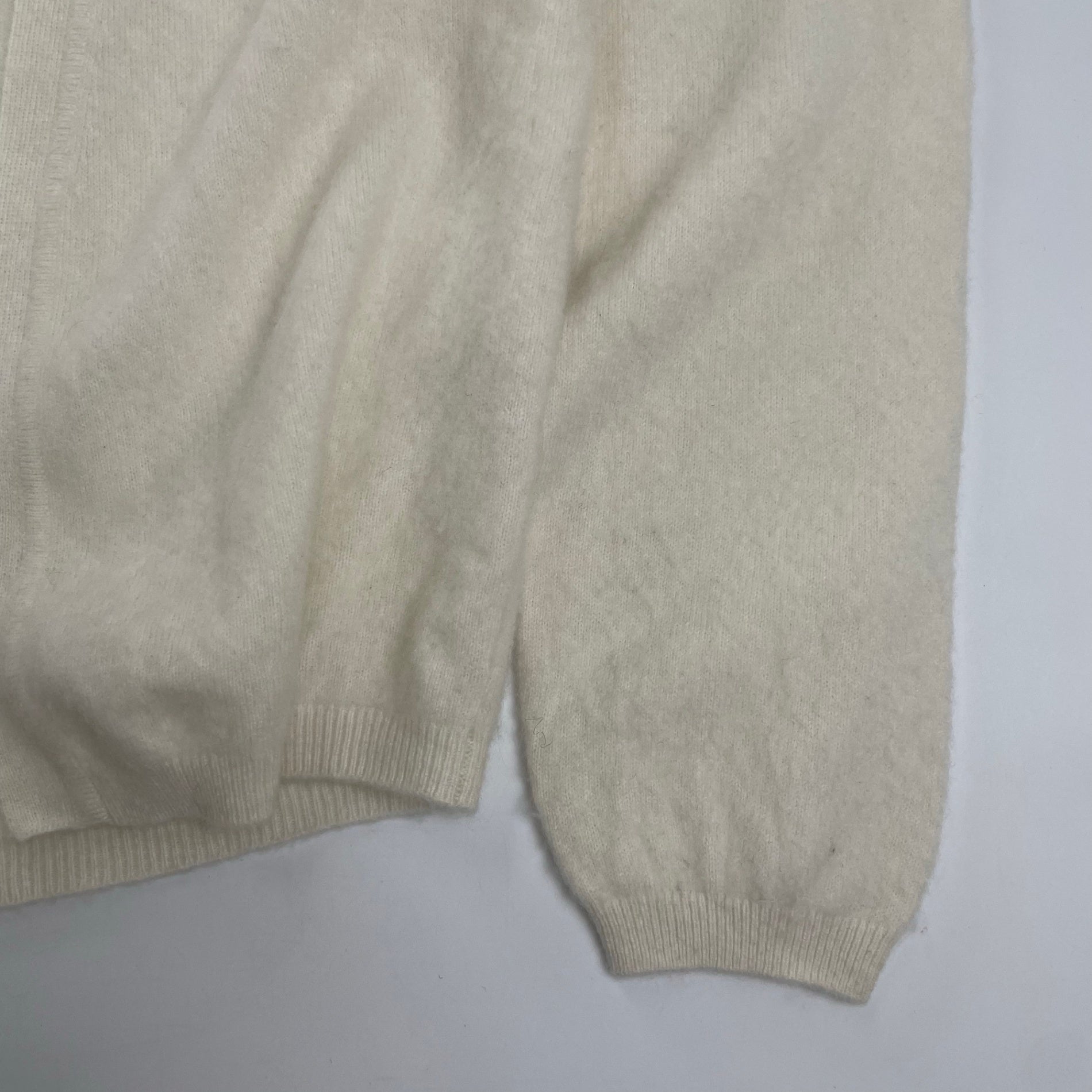 ARROW57 / 田中さんのセーター C.CAR カシミヤカーディガン オフ