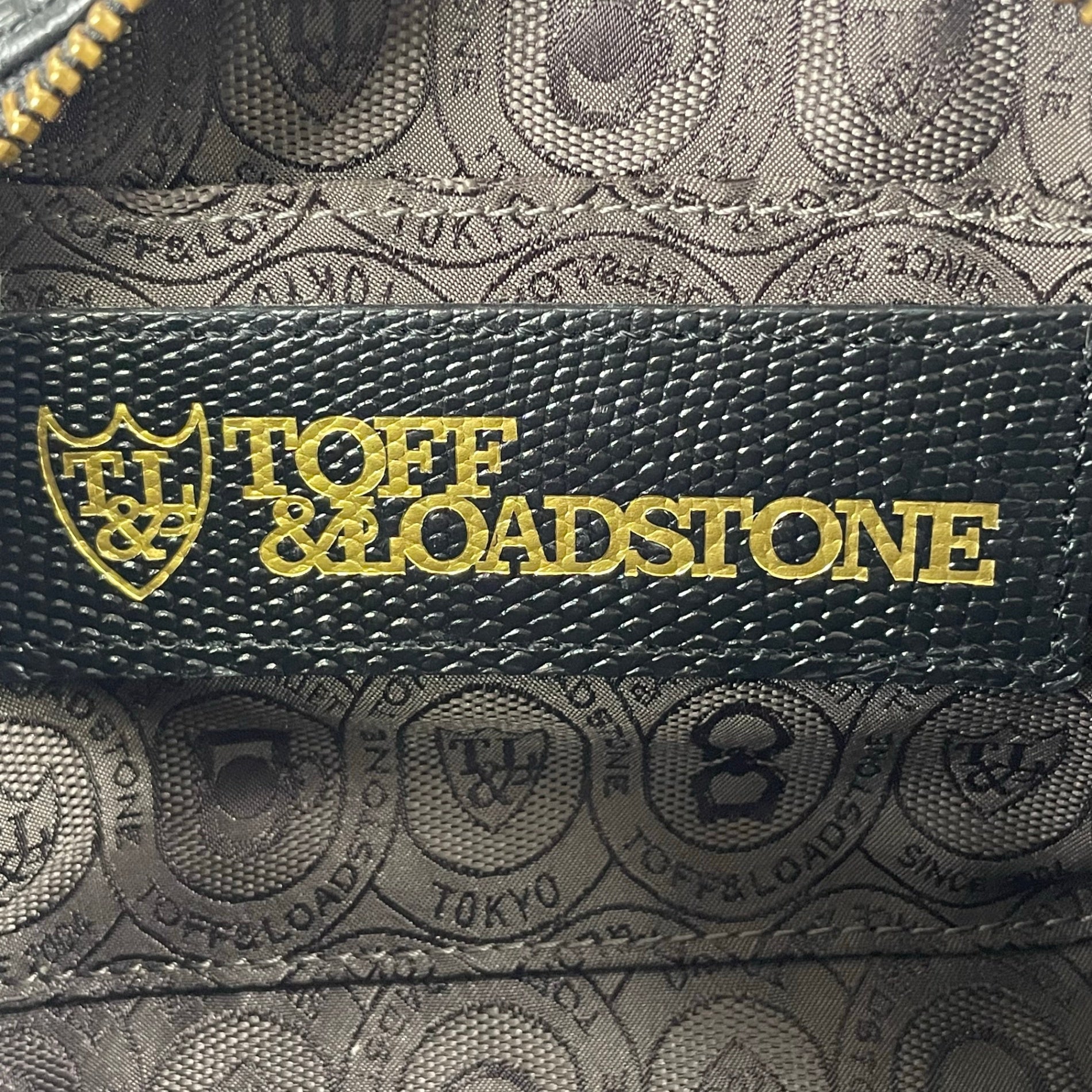 TOFF＆LOADSTONE / 限定レヴューナインティーン・ミニ 参考定価：18,000+tax