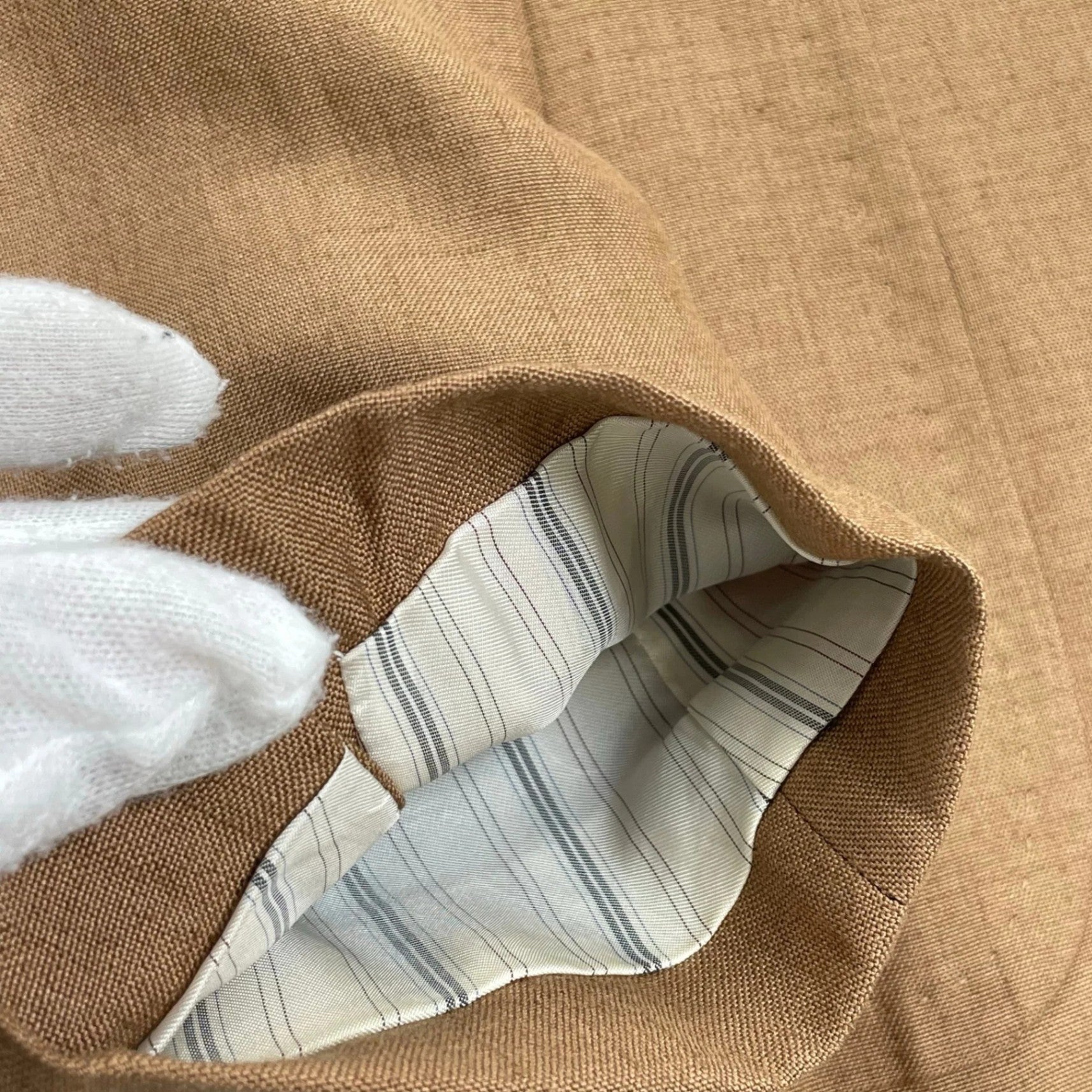 GUCCI グッチ / The Play Of The Abnormal ジャケット 袖タグ付 参考定価：300,000程度 SIZE：44