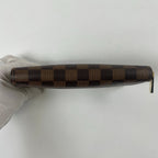 LOUIS VUITTON / ジッピーウォレット N60015 CA0197 参考定価：120,000程度