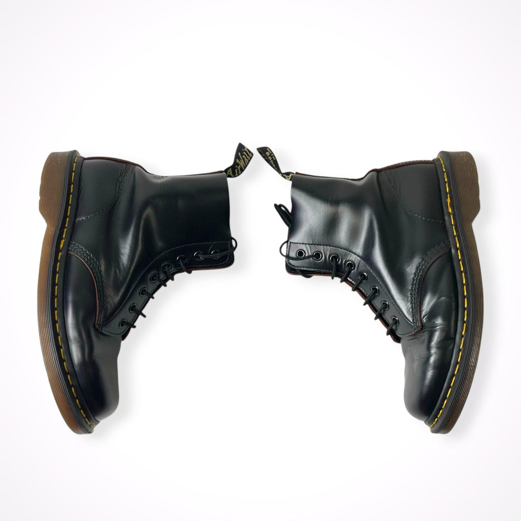 Dr. Martens / BLACK 8 EYELET BOOT heritage fit 箱付 参考定価：48,000+tax SIZE:UK7