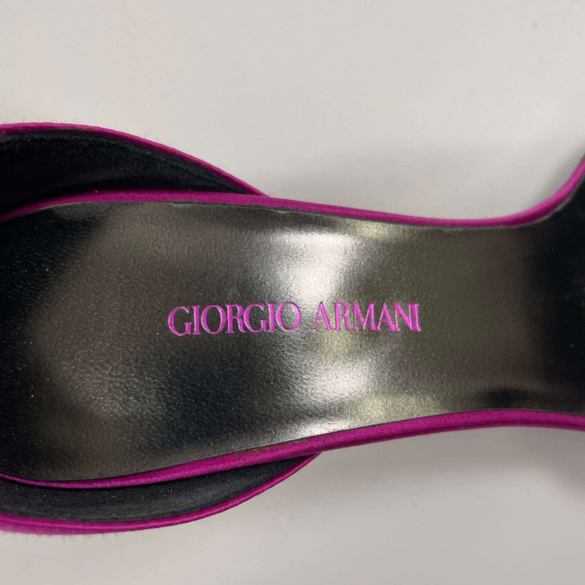 GIORGIO ARMANI / 刺繍ポインテッドパンプス 参考定価：220,000程度 SIZE:37