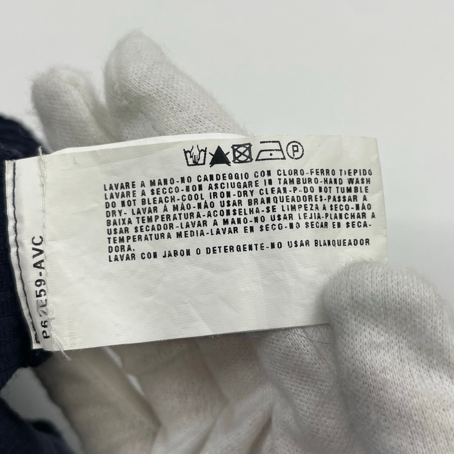 ARMANI COLLEZIONI アルマーニ コレツィオーニ / ヴィンテージタンクトップ 参考定価：28,000程度 SIZE：42