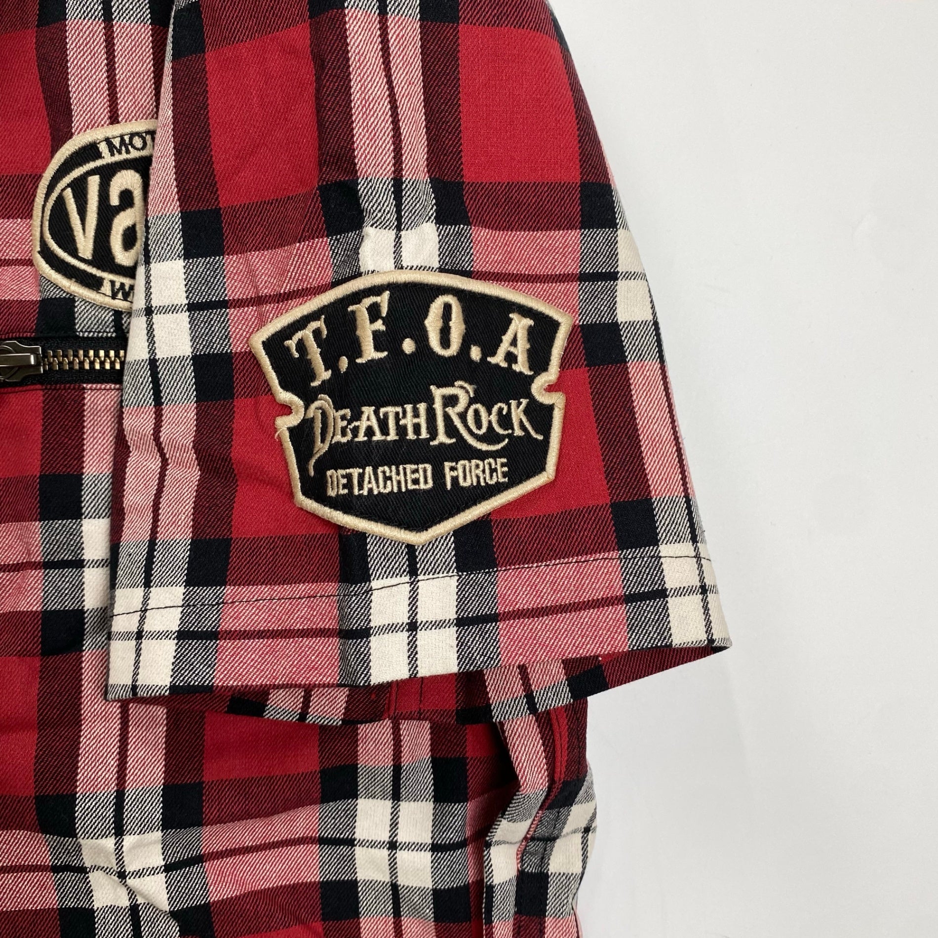 vanson × 「クローズ」武装戦線 バンソン / スカルクロスチェックシャツ T.F.O.A 未使用 参考定価：15,800+tax SIZE:L