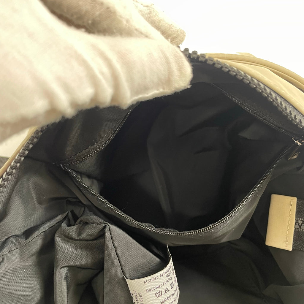 A.P.C. / Trek ショルダーバッグ 美品 参考定価：35,000+tax