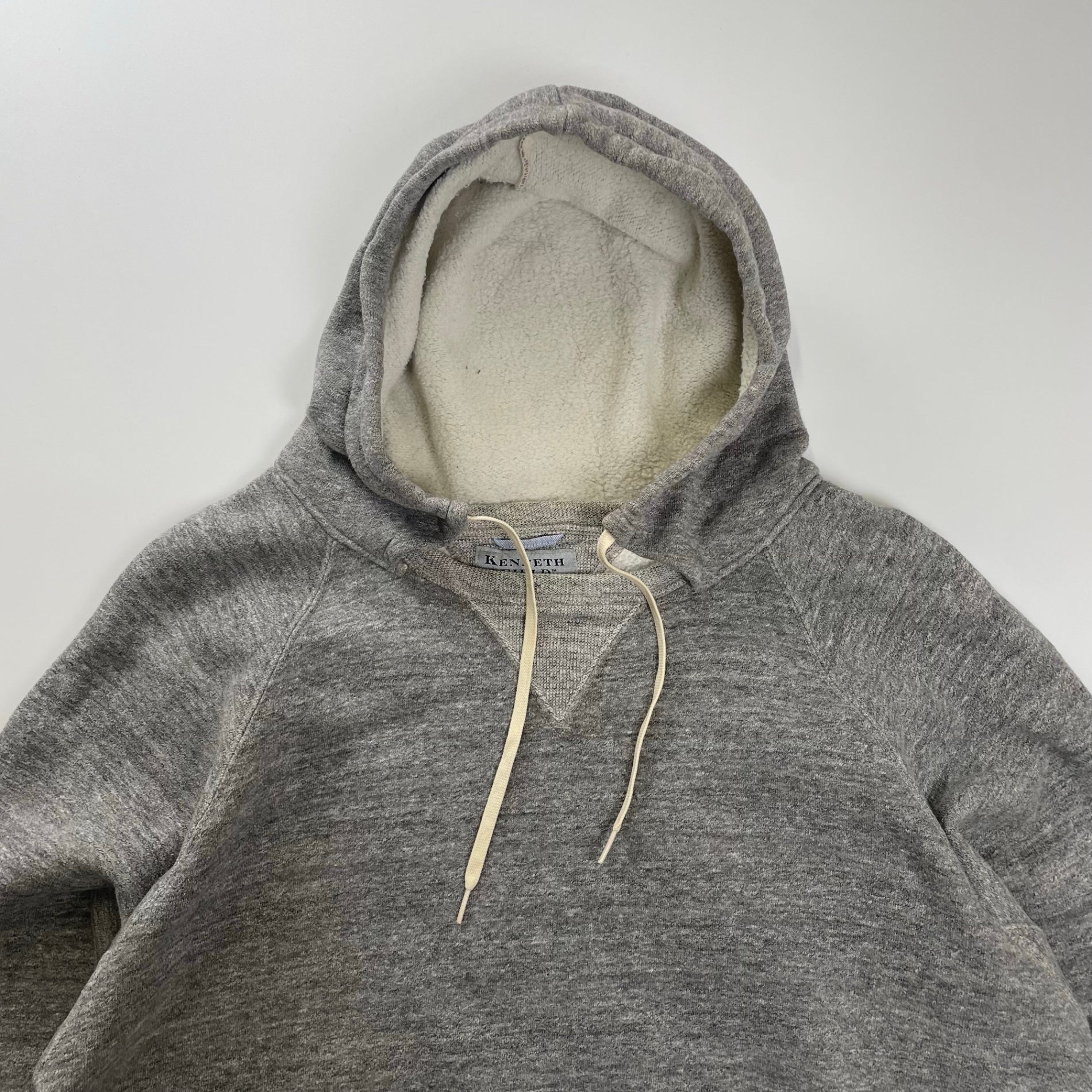 KENNETH FIELD ケネスフィールド / 後付けHOODED SWEAT グレー 参考定価：23,000+tax SIZE：L