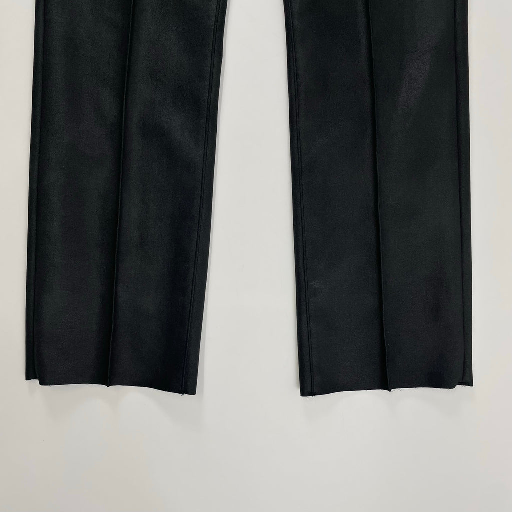 Product Twelve / ウルトラスエード センターシームパンツ 参考定価：45,000+tax SIZE：1