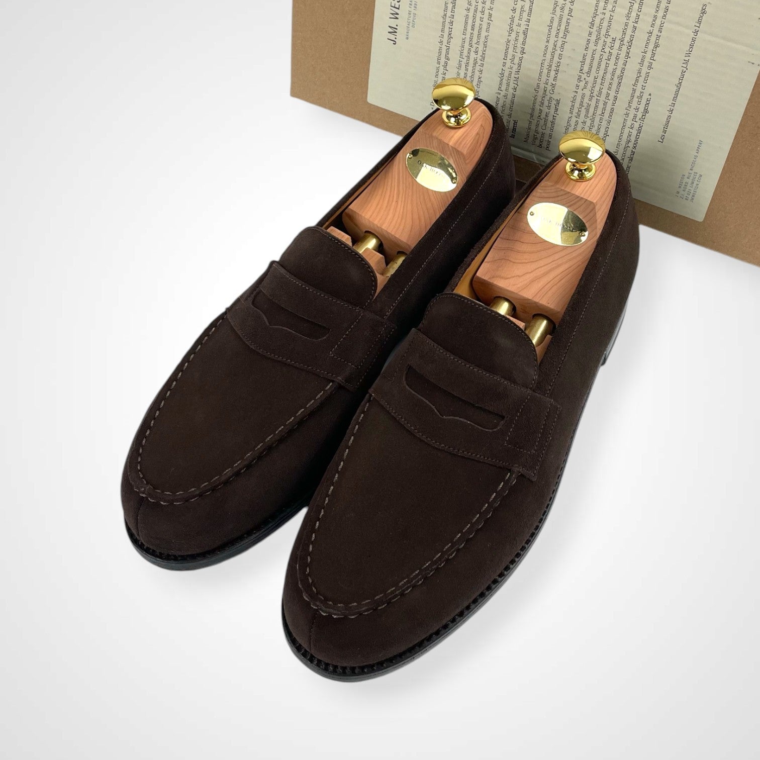 J.M.WESTON ジェイエムウエストン / 180シグネチャースウェードローファー OAK ROOMシューツリー付 極美品 参考定価：142,000+tax SIZE：7/D(27cm程度)