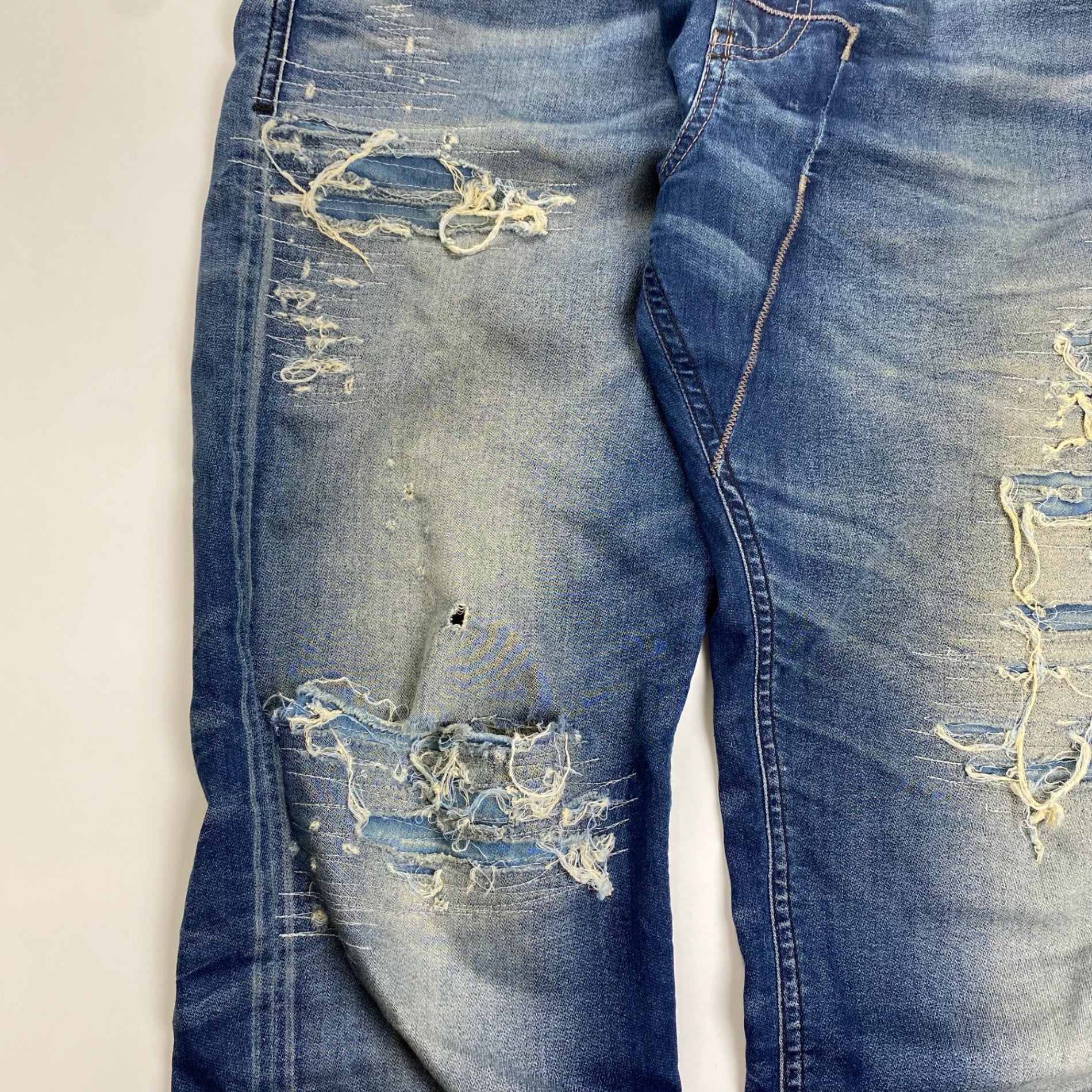 DIESEL ディーゼル / NARROT-NE ジョグジーンズ 0683S STRETCH 参考定価：45,000程度 SIZE:28