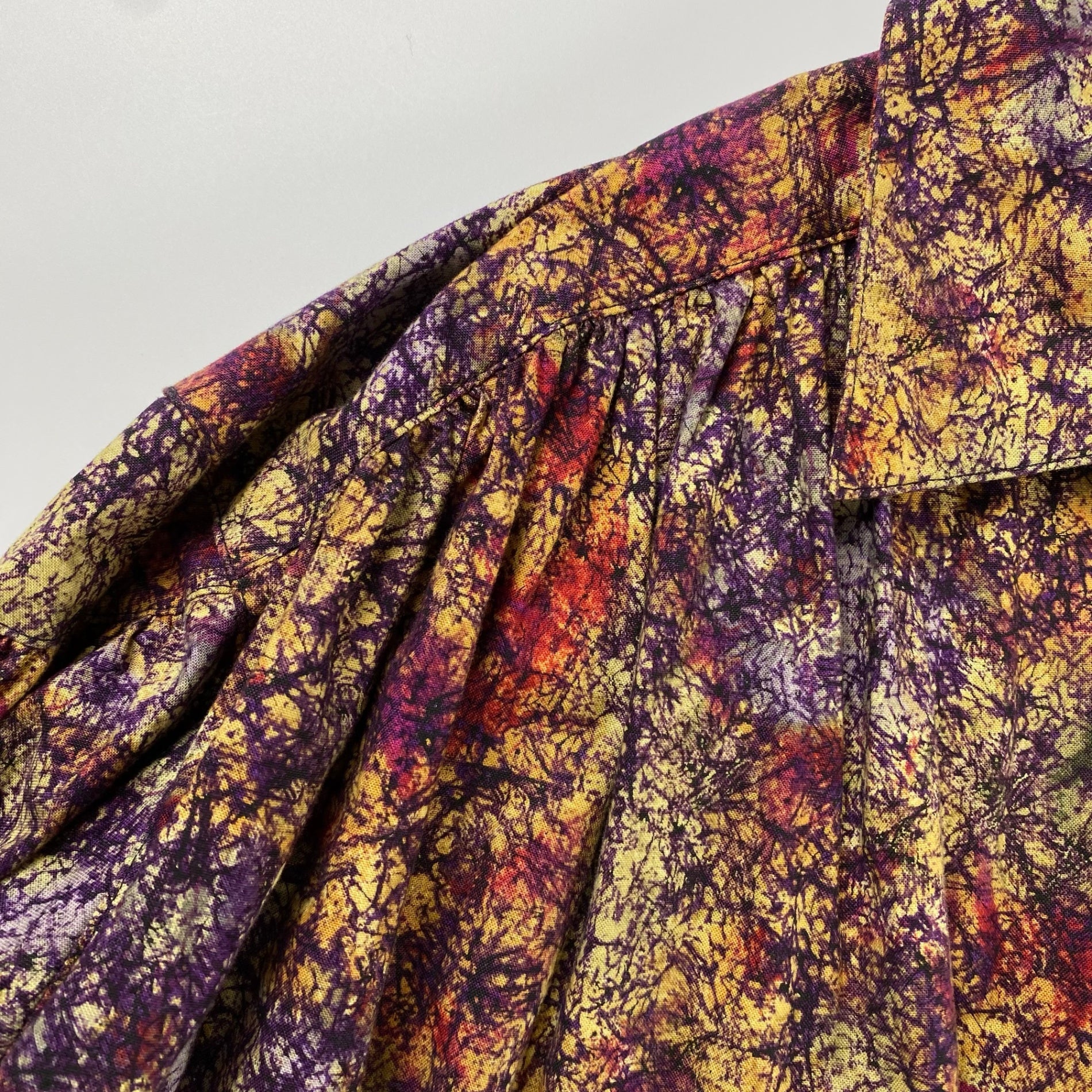 AiE エイアイイー NEPENTHES ネペンテス / ペインターシャツ Marble batik Print 総柄 ギャザー  SIZE:XL