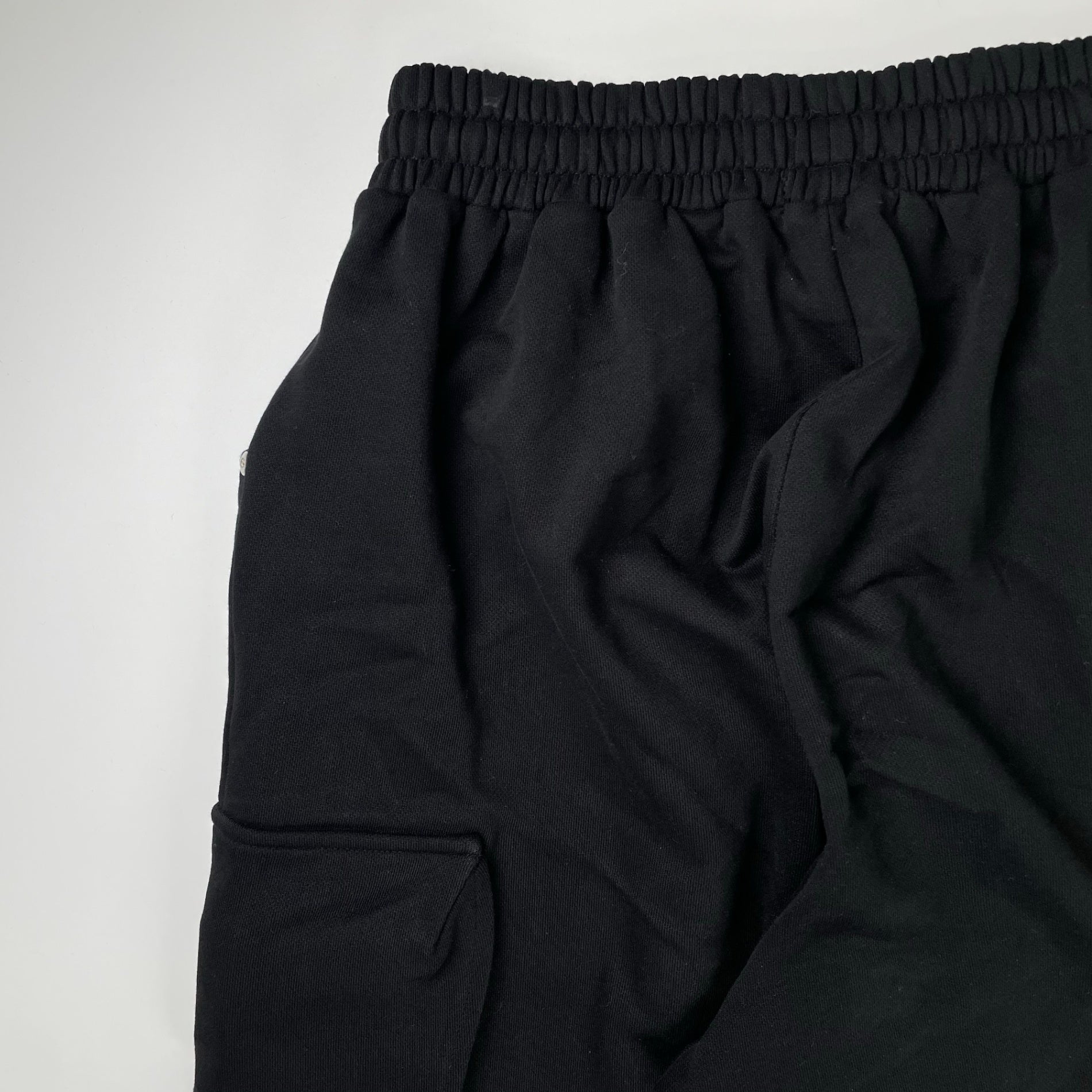INTODUSK イントゥダスク / スウェットカーゴパンツ ブラック 参考定価：40,000程度 SIZE：S