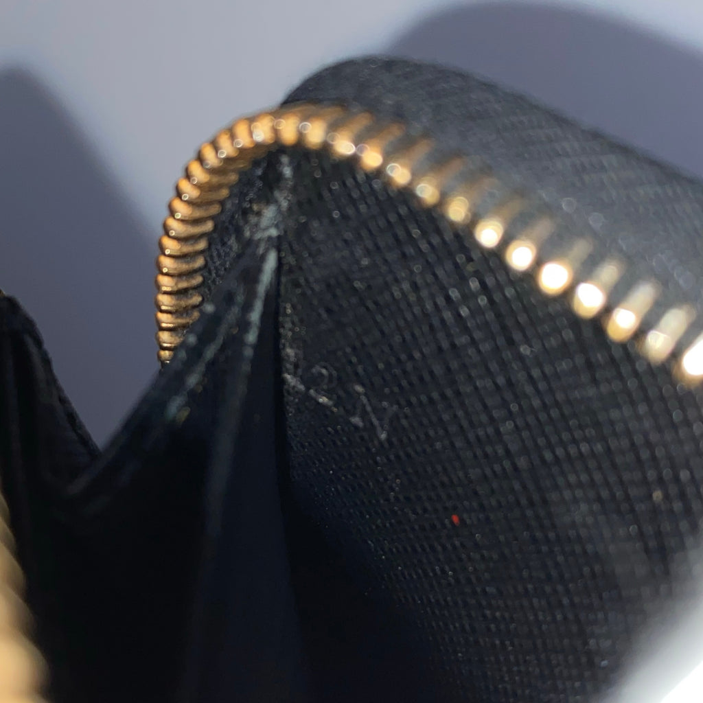 PRADA プラダ / サフィアーノ ラウンドファスナー コインケース 1MM268 参考定価：62,800+tax