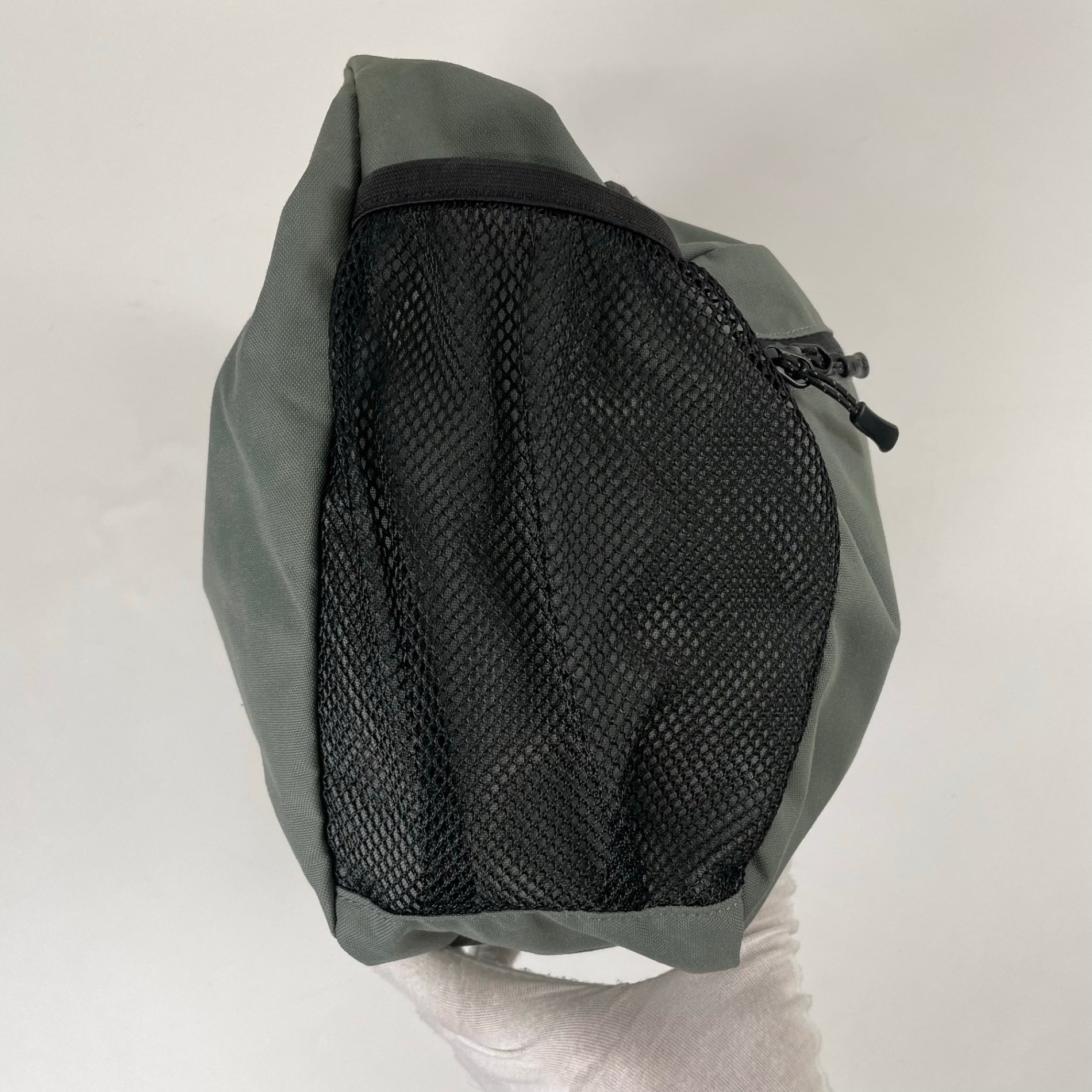 snow peak / Everyday Use Middle Shoulder Bag 参考定価：10,800+tax